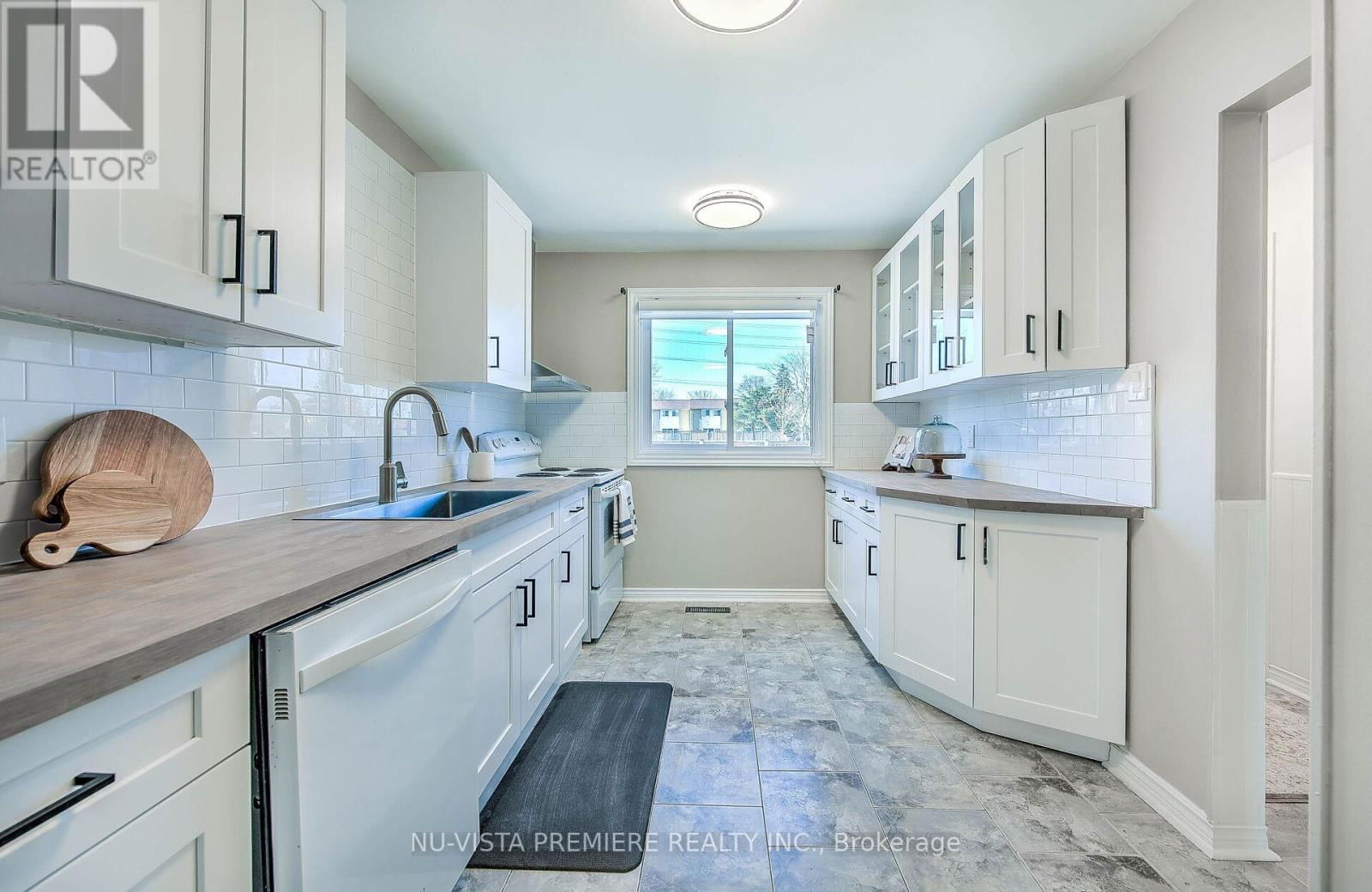 12 - 775 OSGOODE DRIVE Image 6