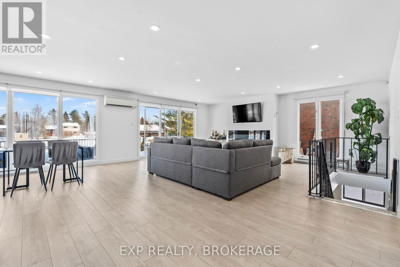 72 WILLOWBANK ROAD WEST Image 10