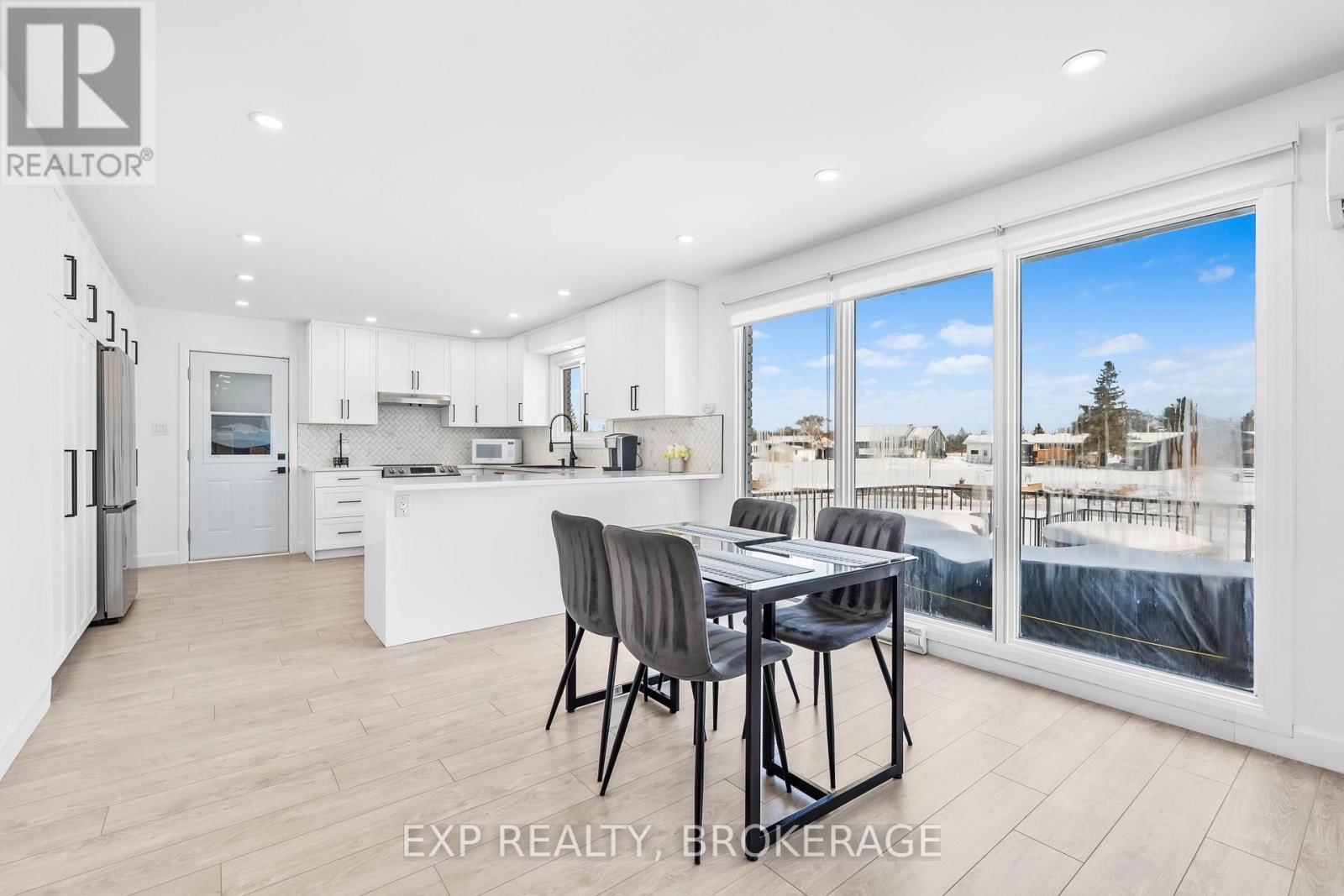 72 WILLOWBANK ROAD WEST Image 12