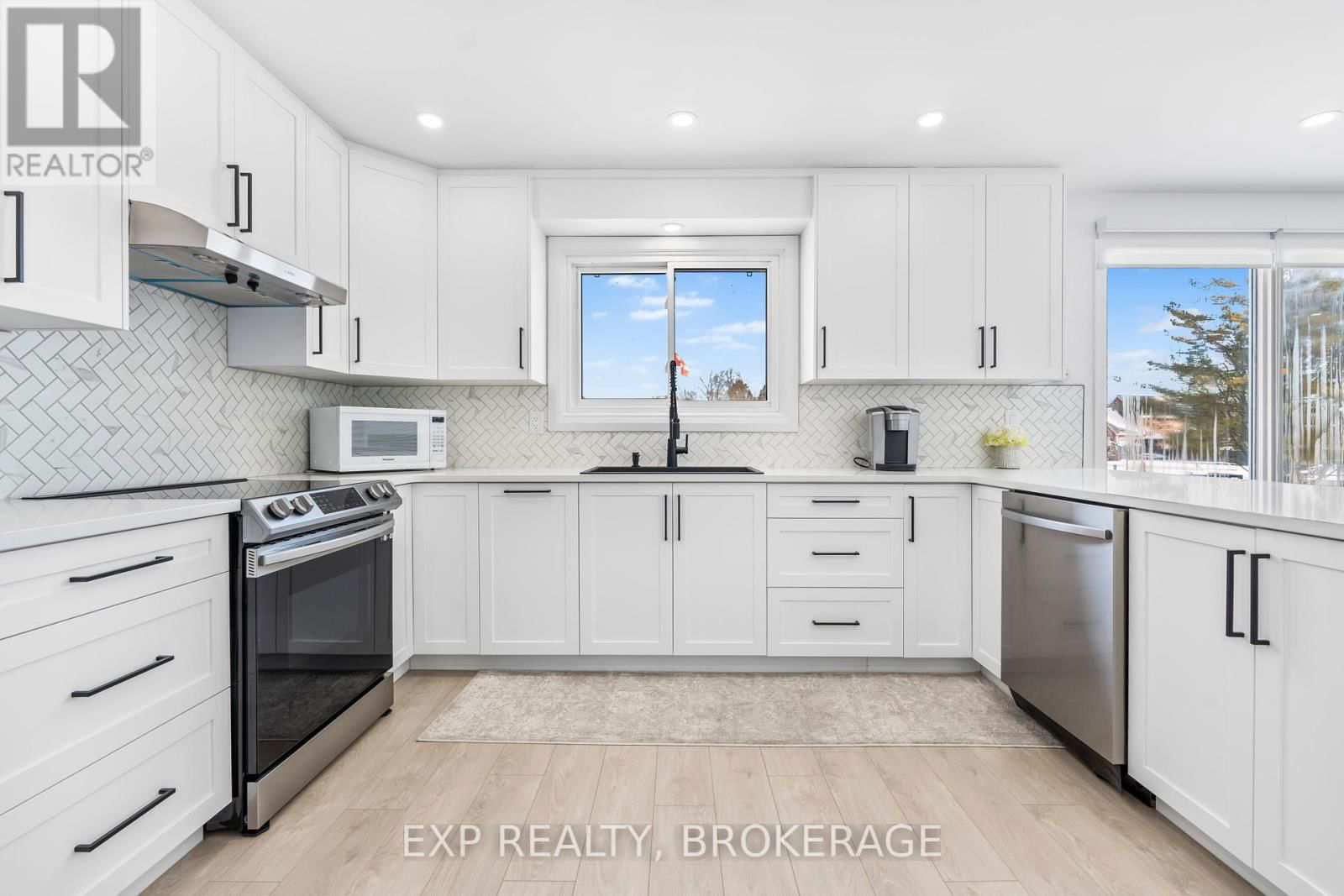 72 WILLOWBANK ROAD WEST Image 16