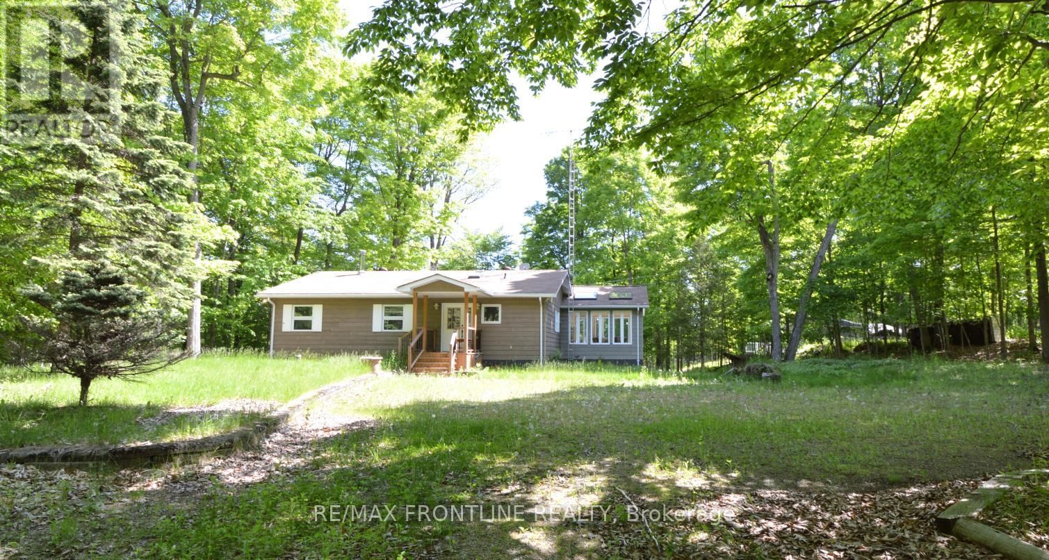436 MINERS POINT Image 1