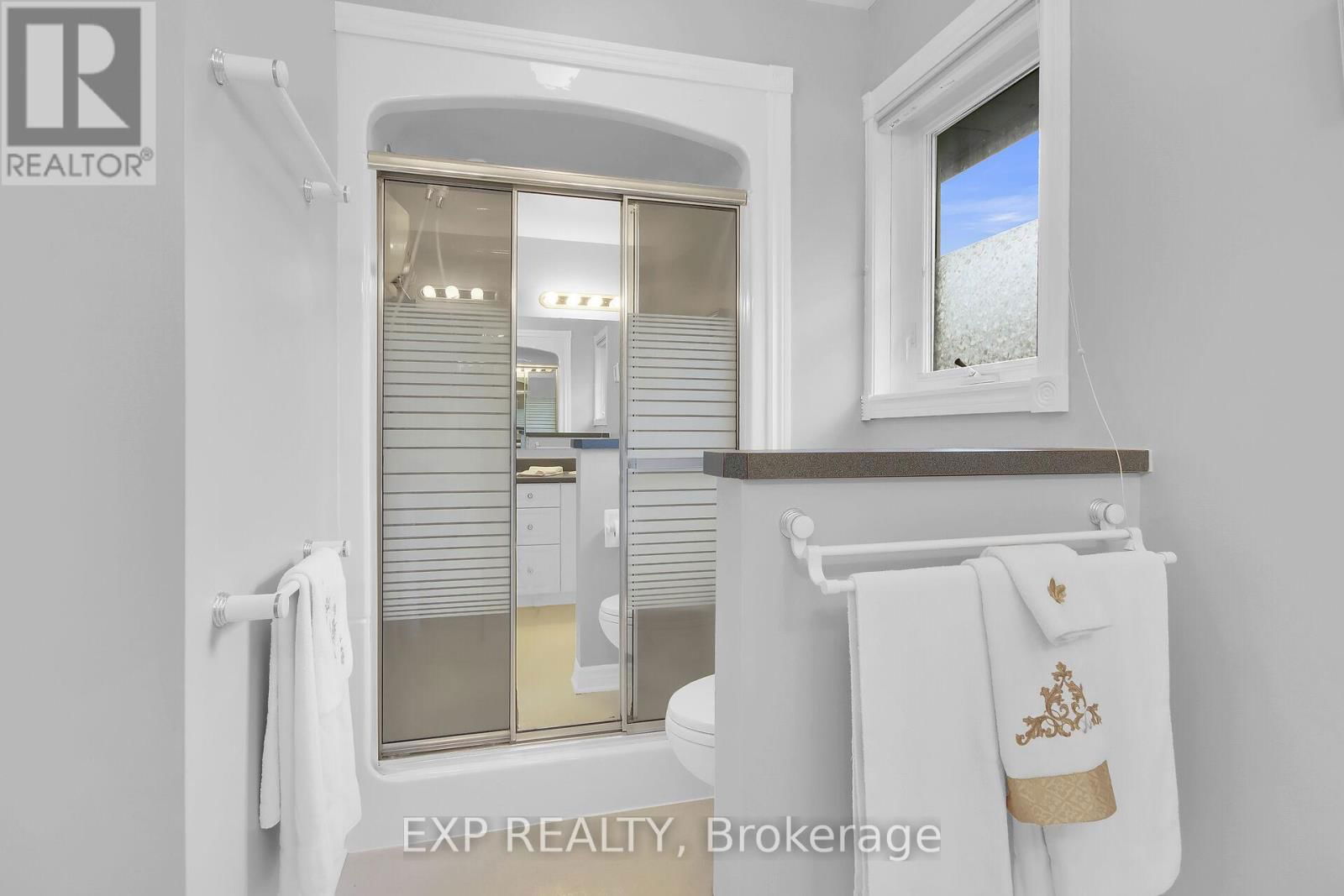 40 EVELYN STREET Image 27