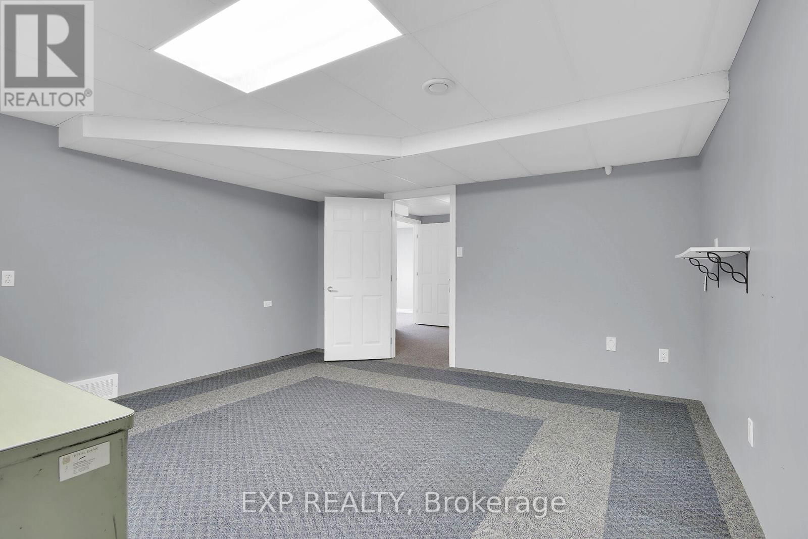 40 EVELYN STREET Image 35