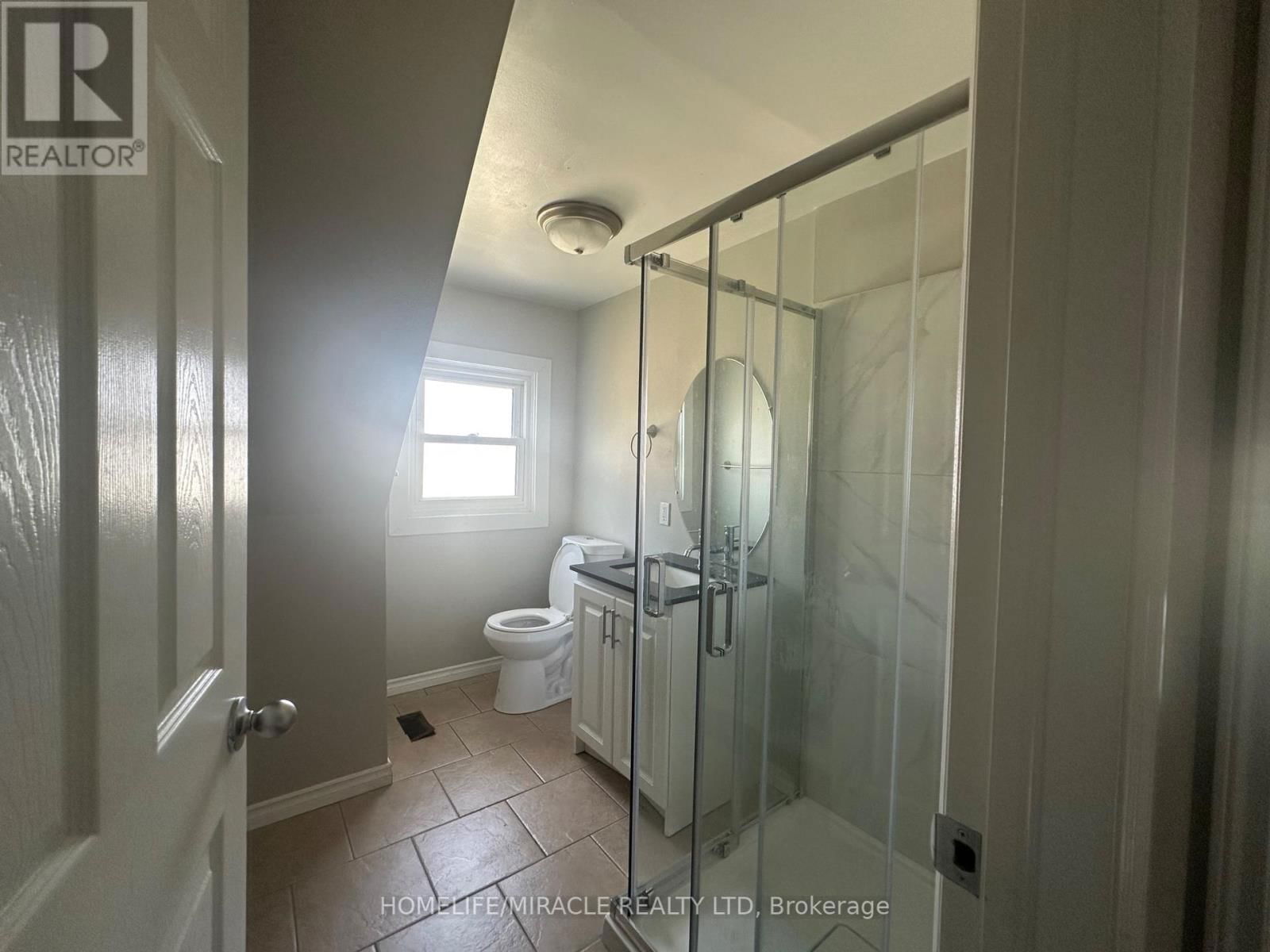 4699 RYERSON CRESCENT Image 16