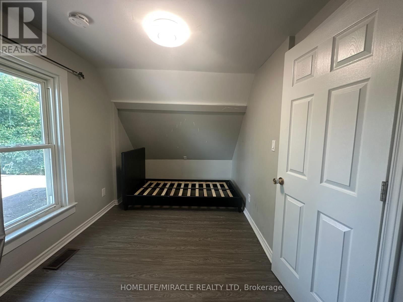 4699 RYERSON CRESCENT Image 18