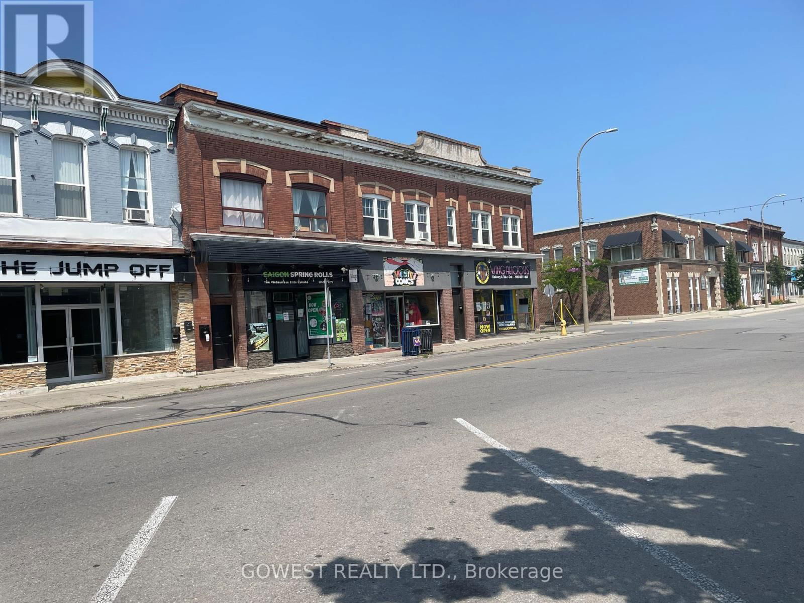 405-407 ST PAUL STREET EAST Image 2