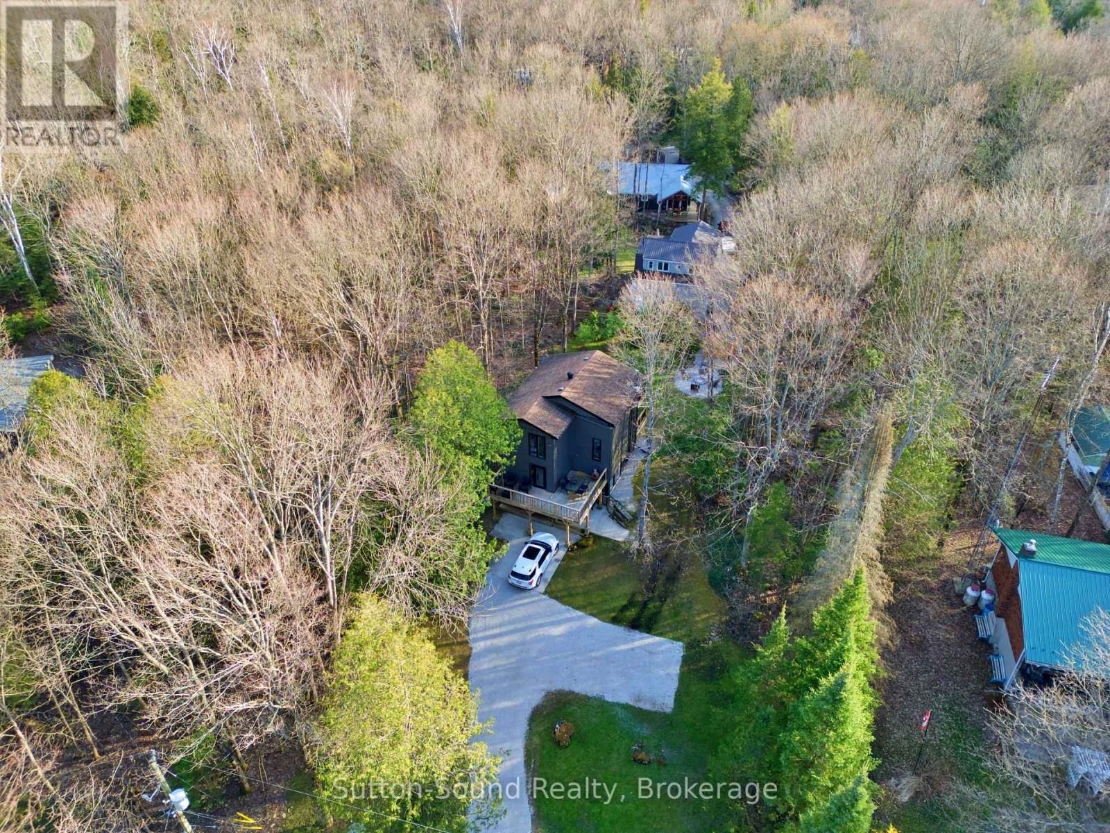 134 LAKEVIEW DRIVE Image 37