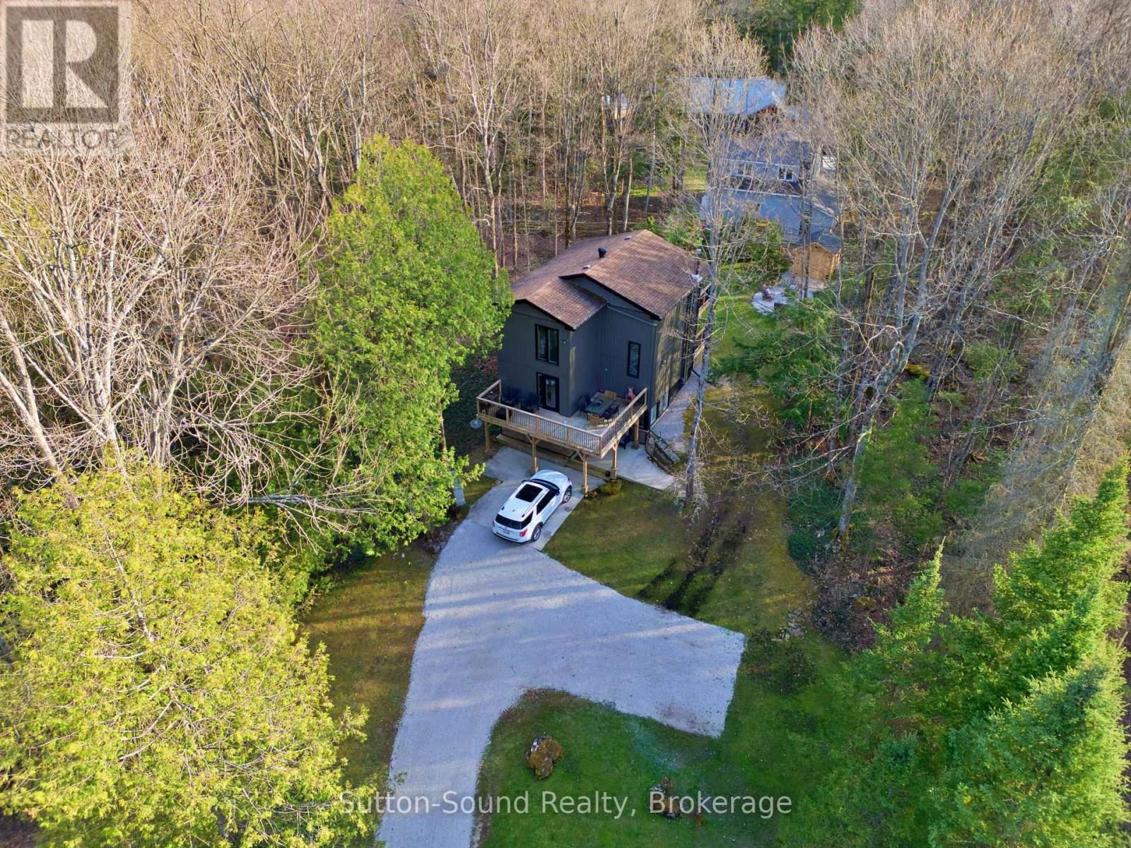 134 LAKEVIEW DRIVE Image 38