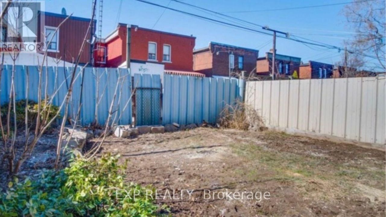 47 LEEMING STREET Image 11
