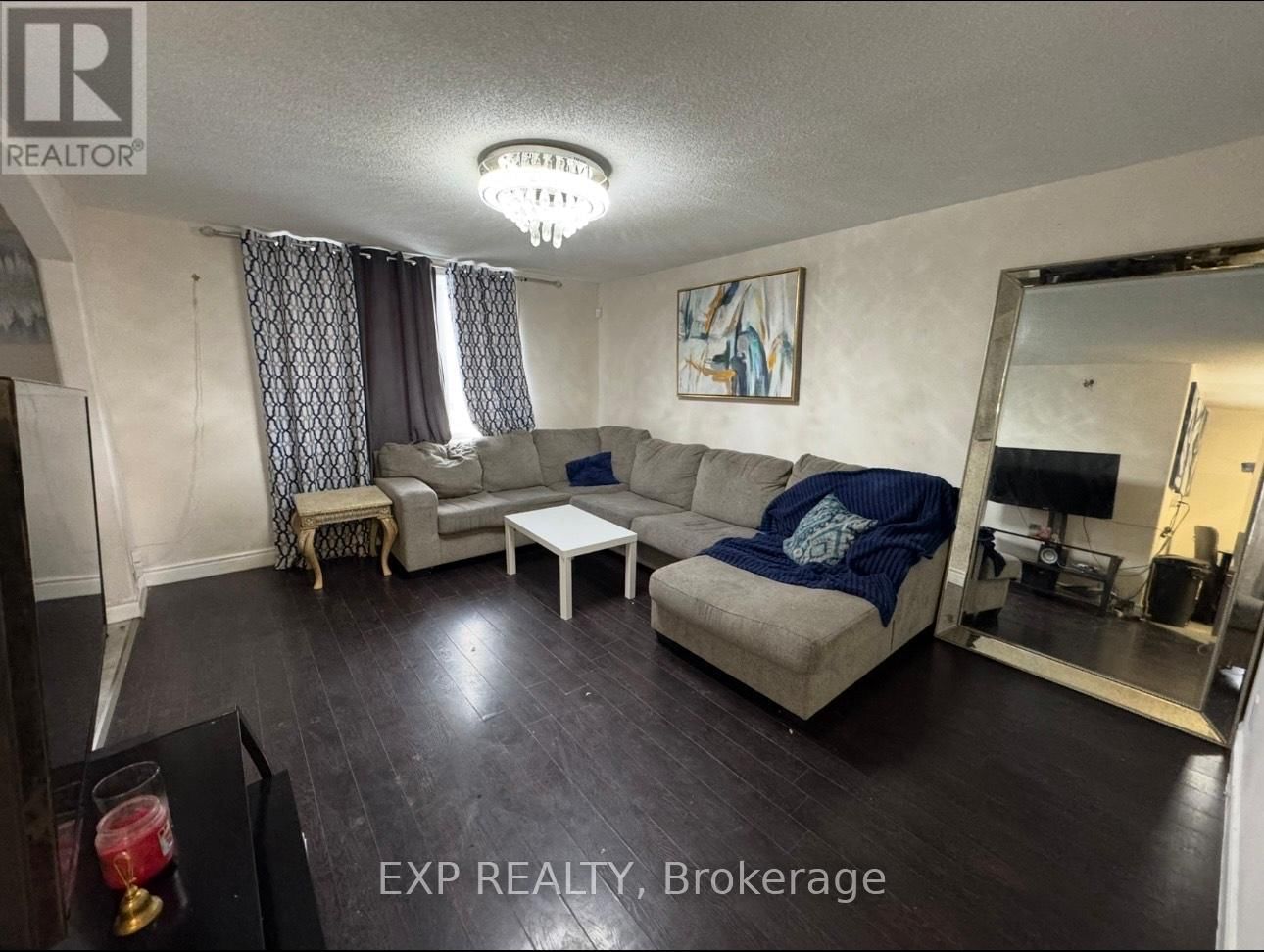 47 LEEMING STREET Image 2