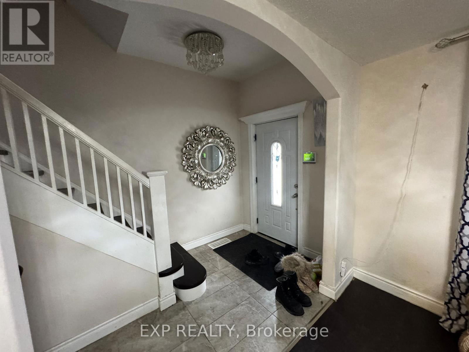47 LEEMING STREET Image 5