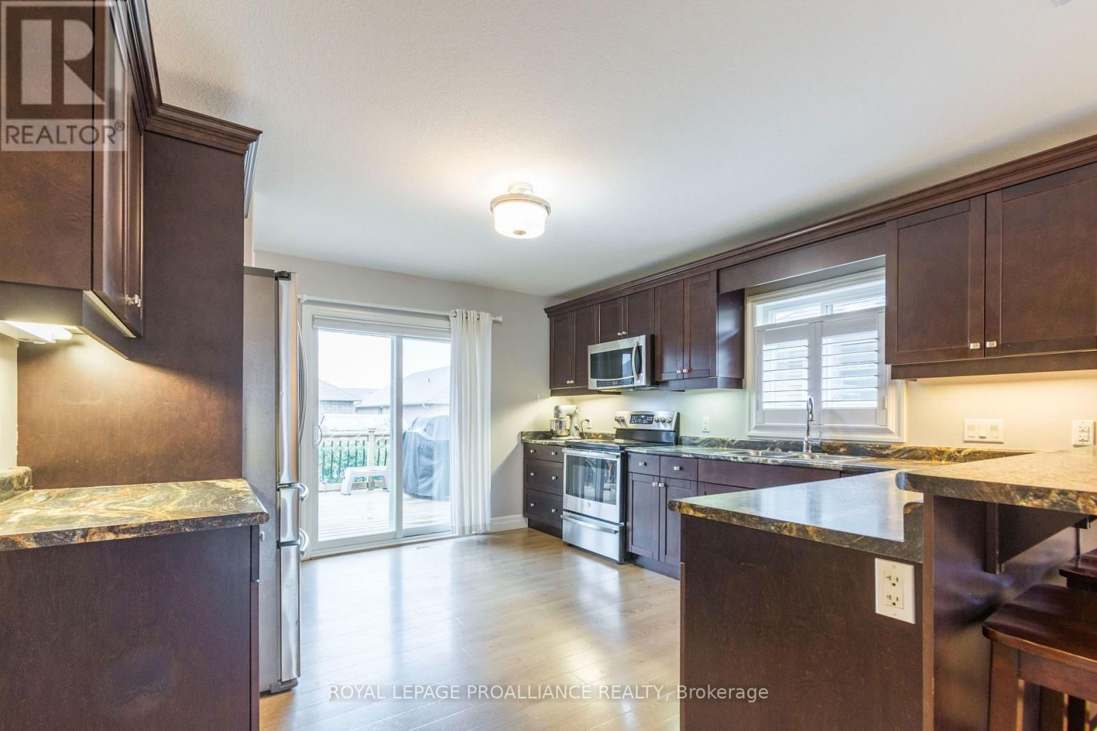 47 TESSA BOULEVARD Image 10