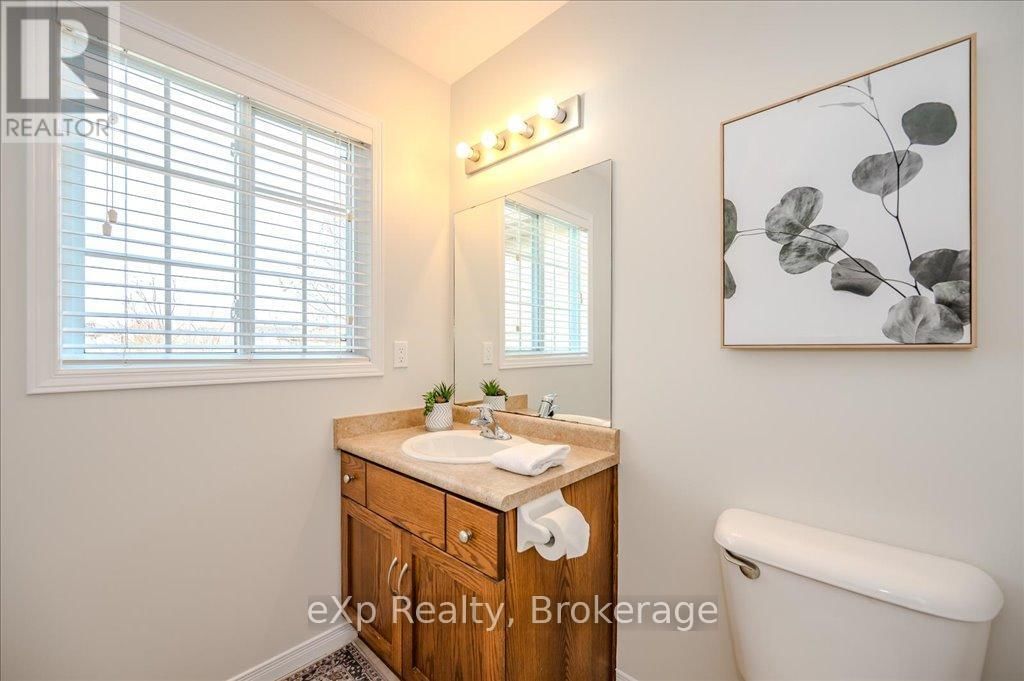 216 SEVERN DRIVE Image 16