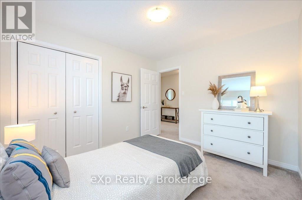 216 SEVERN DRIVE Image 24