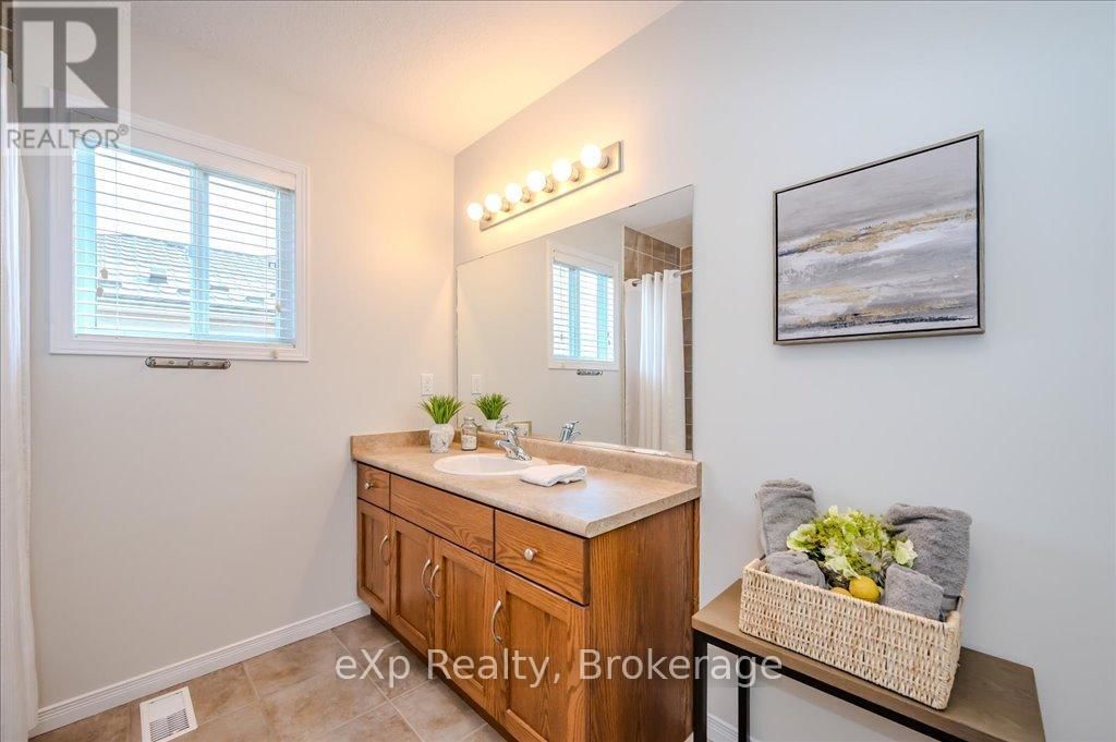 216 SEVERN DRIVE Image 28