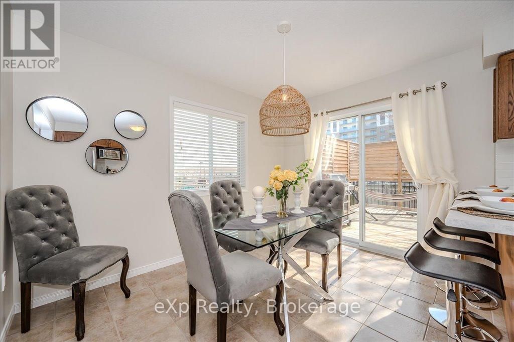 216 SEVERN DRIVE Image 9