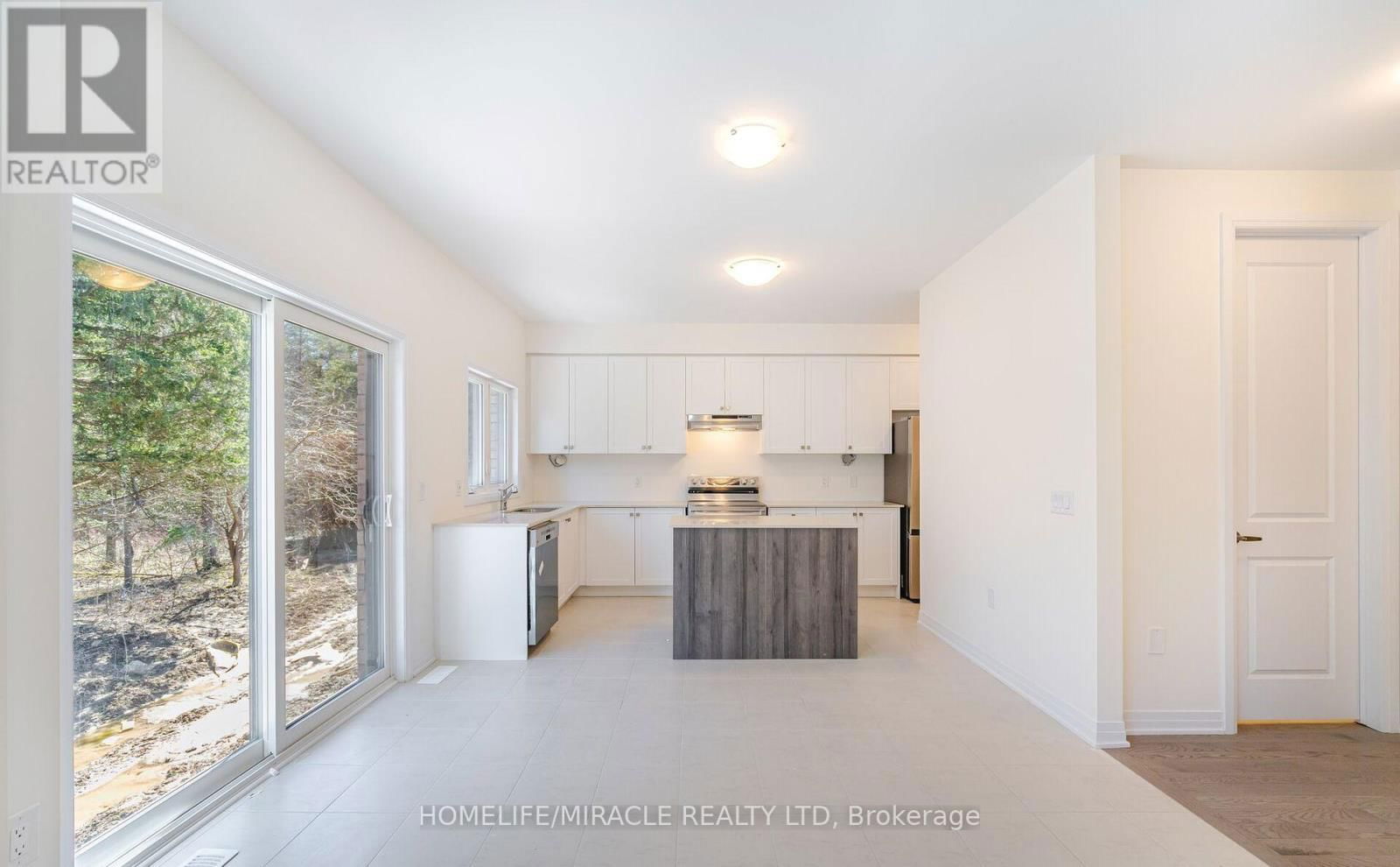 149 DINGMAN STREET Image 18