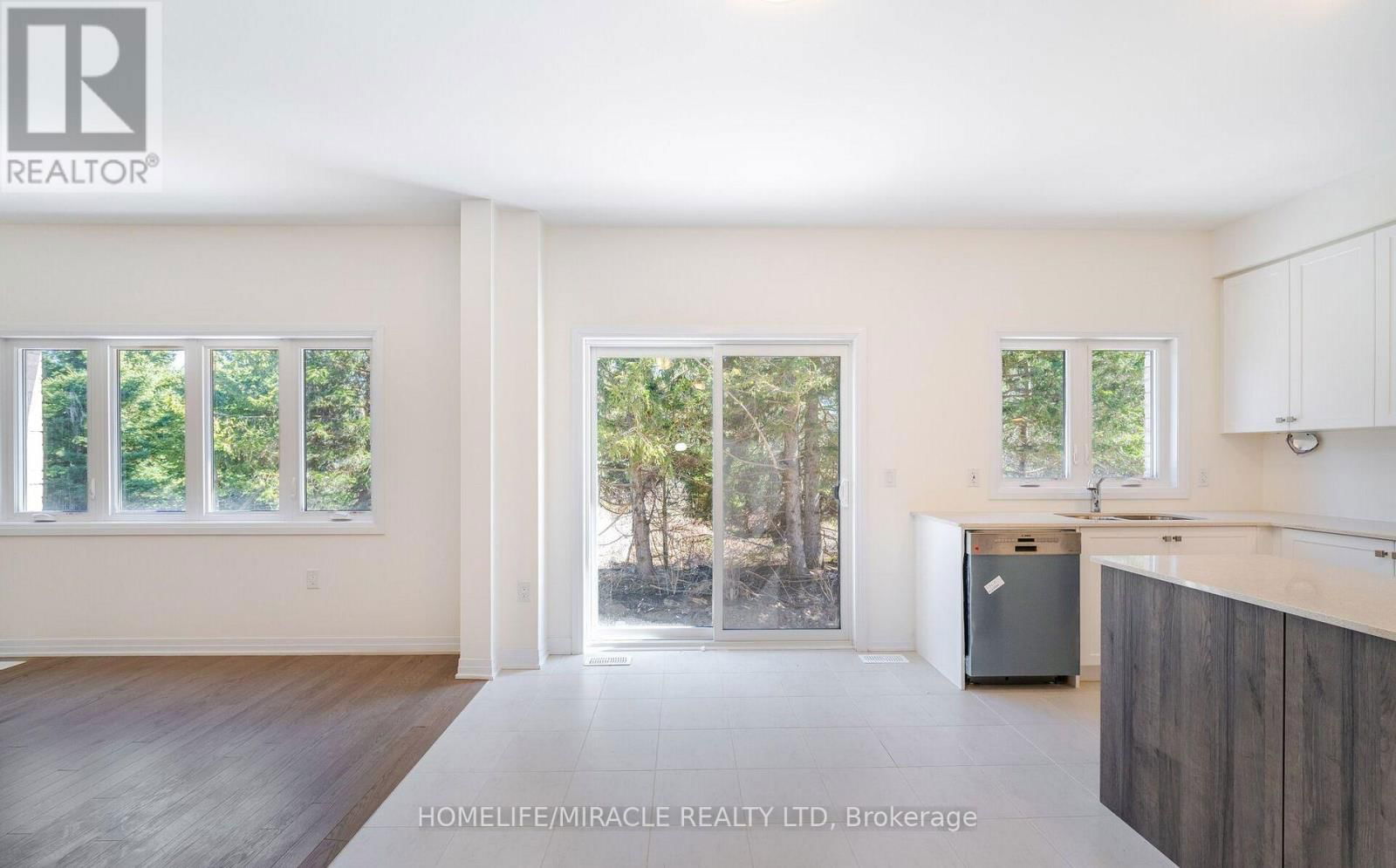 149 DINGMAN STREET Image 19