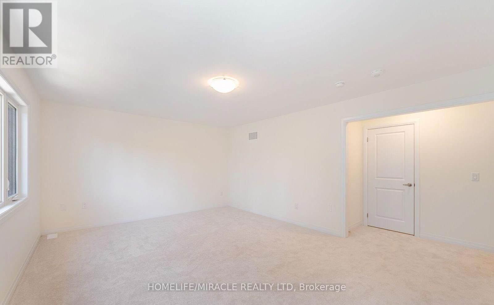 149 DINGMAN STREET Image 29