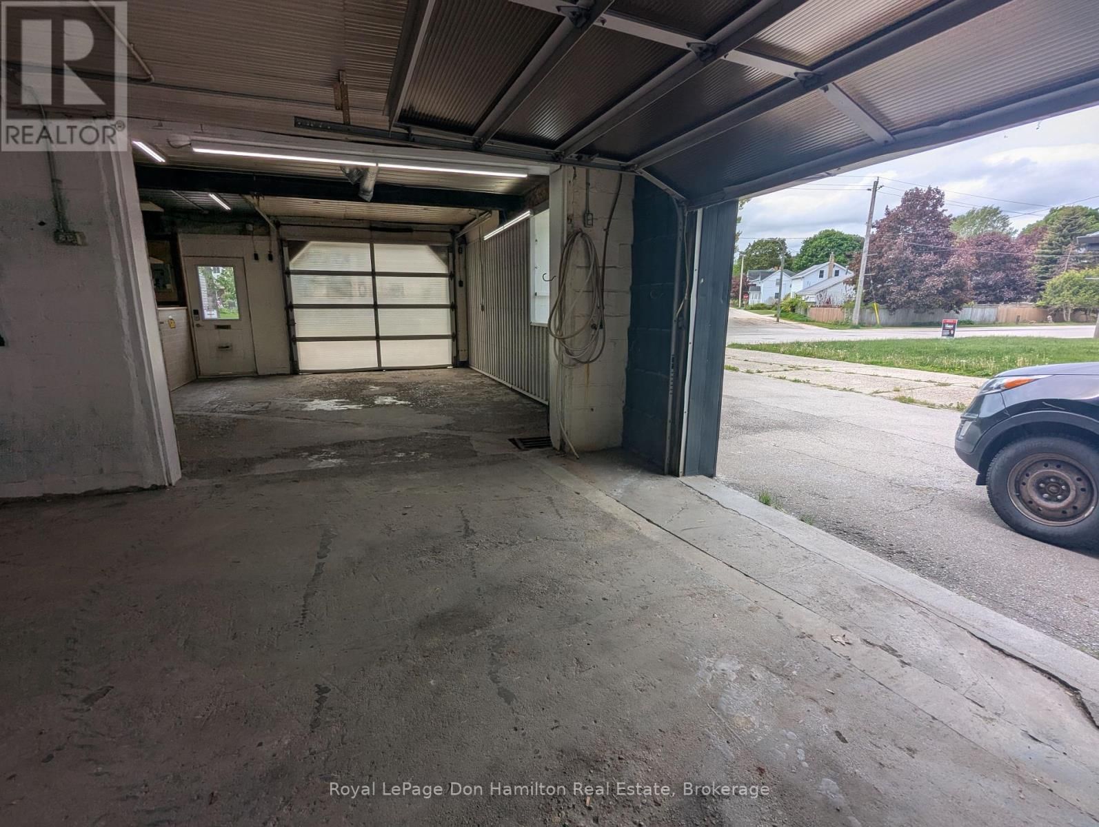 39 MILL STREET Image 15