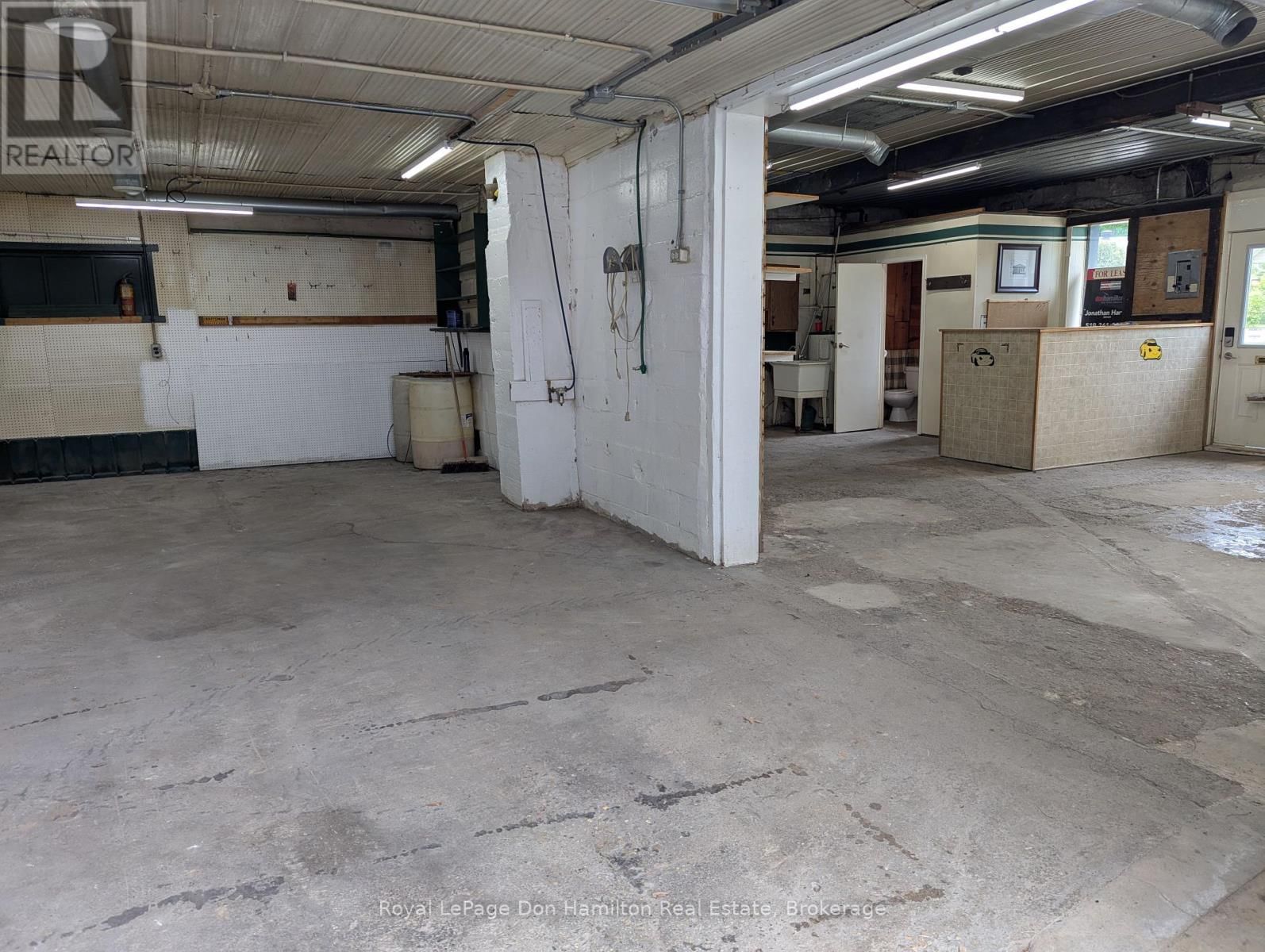 39 MILL STREET Image 5