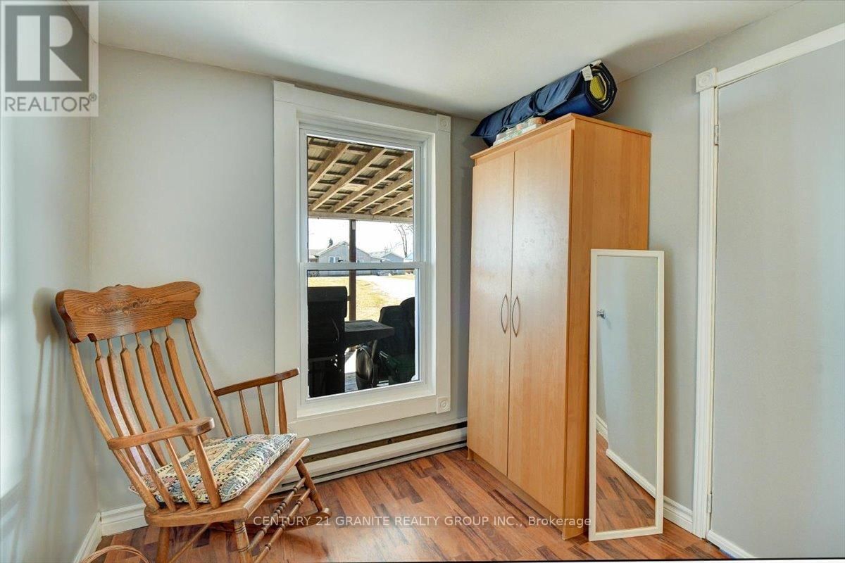 18 PRICE STREET WEST Image 15