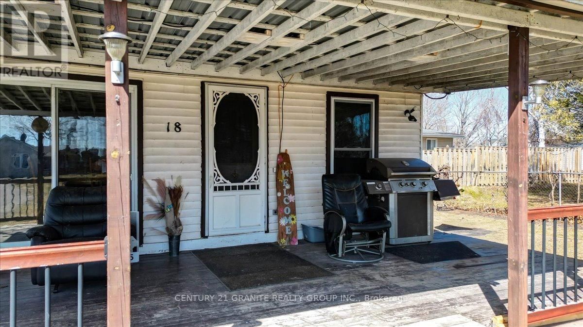 18 PRICE STREET WEST Image 31