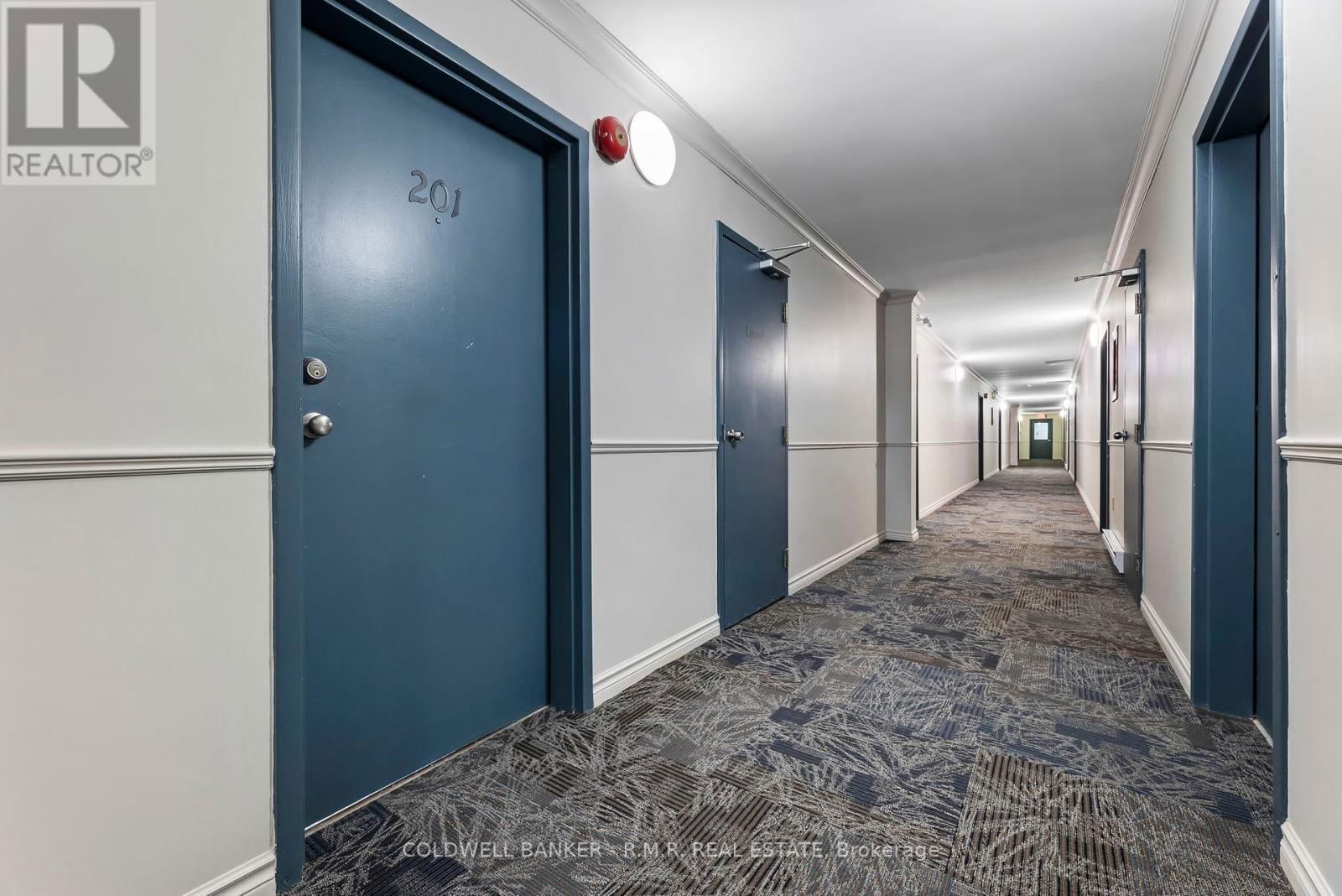 201 - 26 SPENCER STREET EAST Image 22