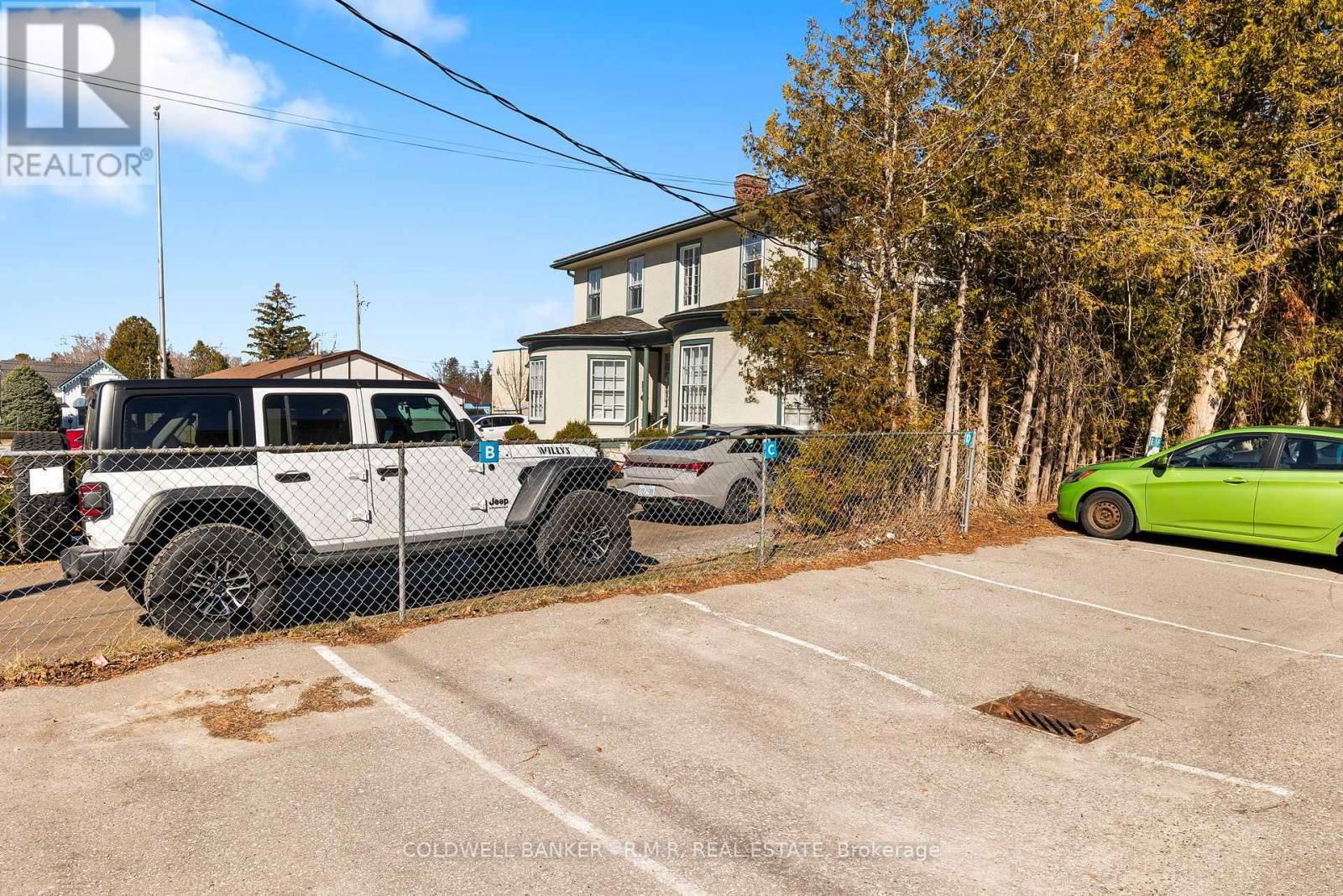 201 - 26 SPENCER STREET EAST Image 26