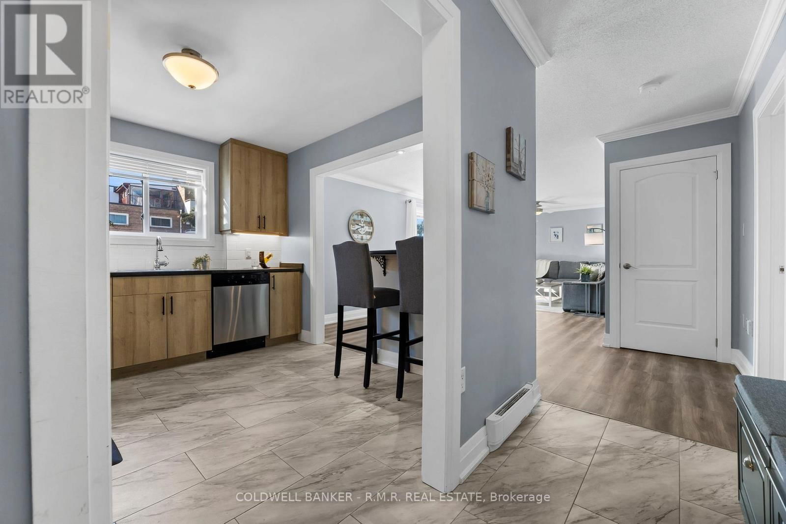 201 - 26 SPENCER STREET EAST Image 9