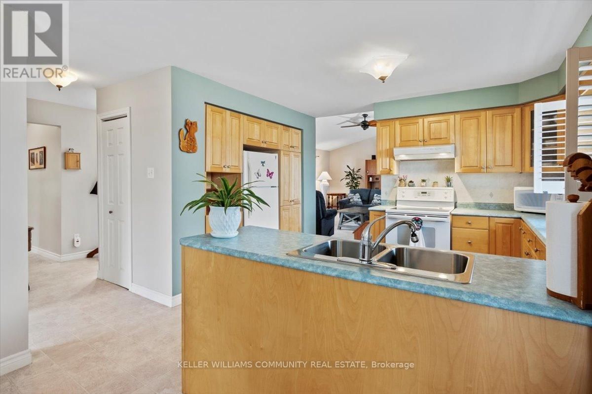 97 KENEDON DRIVE Image 19