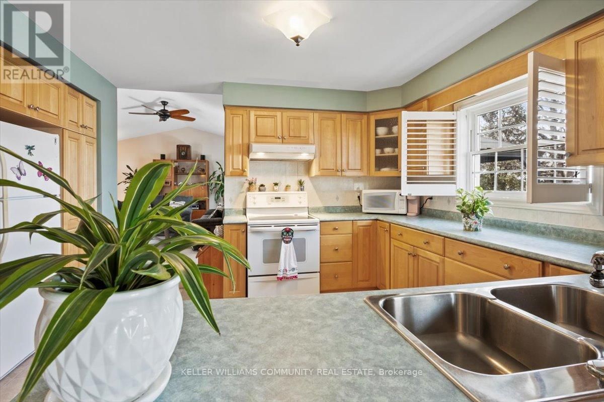 97 KENEDON DRIVE Image 20