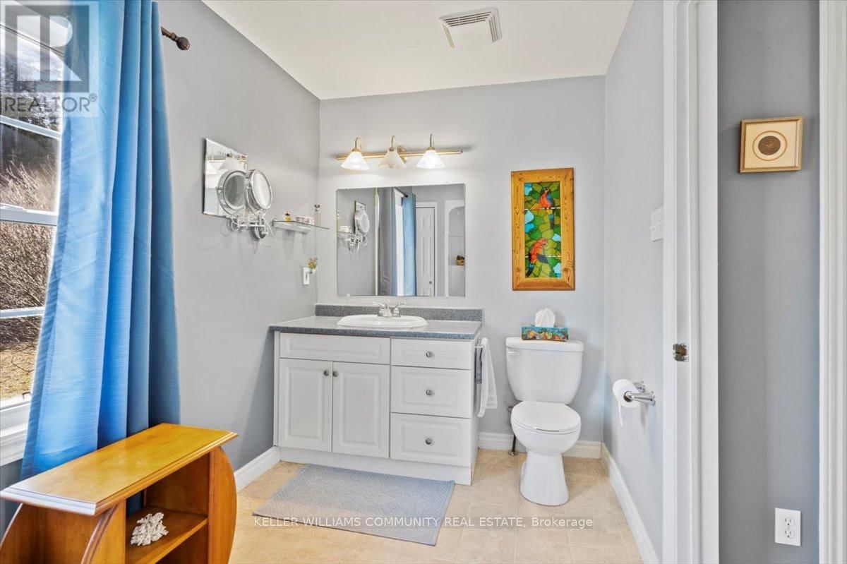 97 KENEDON DRIVE Image 33