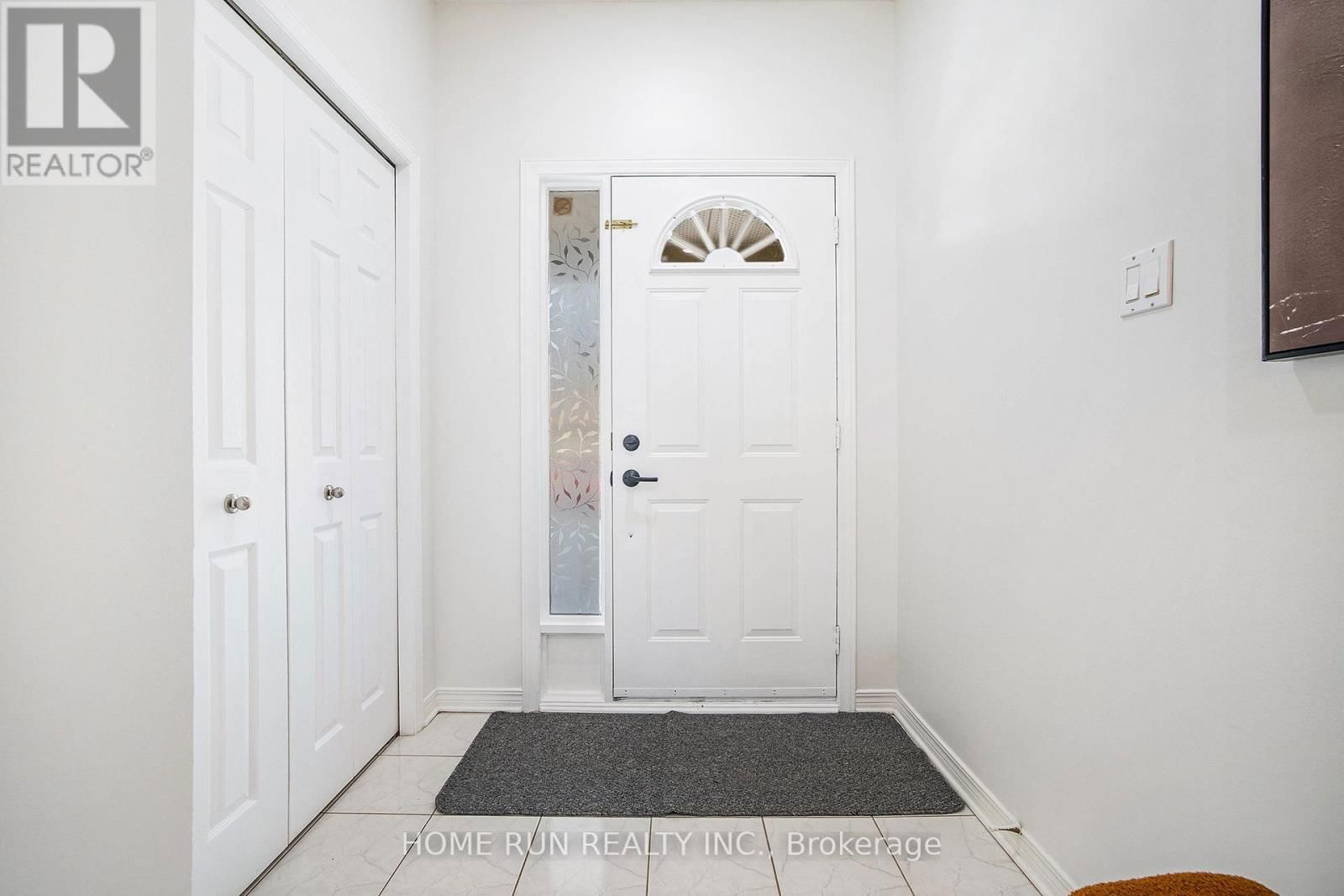 18 HEMMINGWOOD WAY Image 2