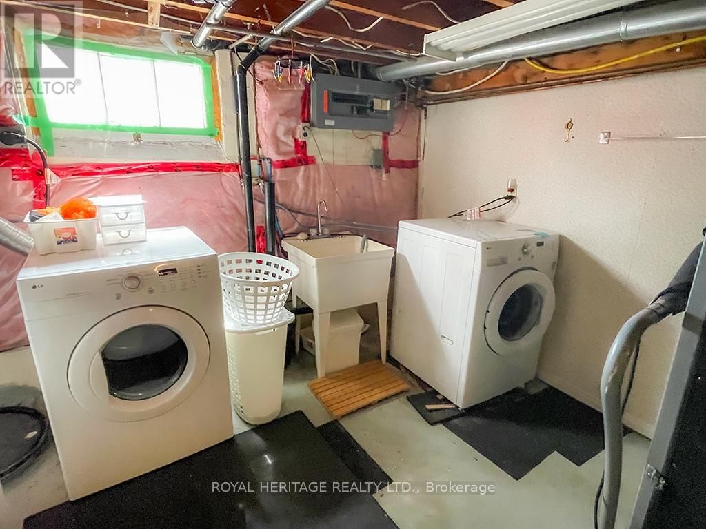 71 WRIGHT AVENUE Image 21