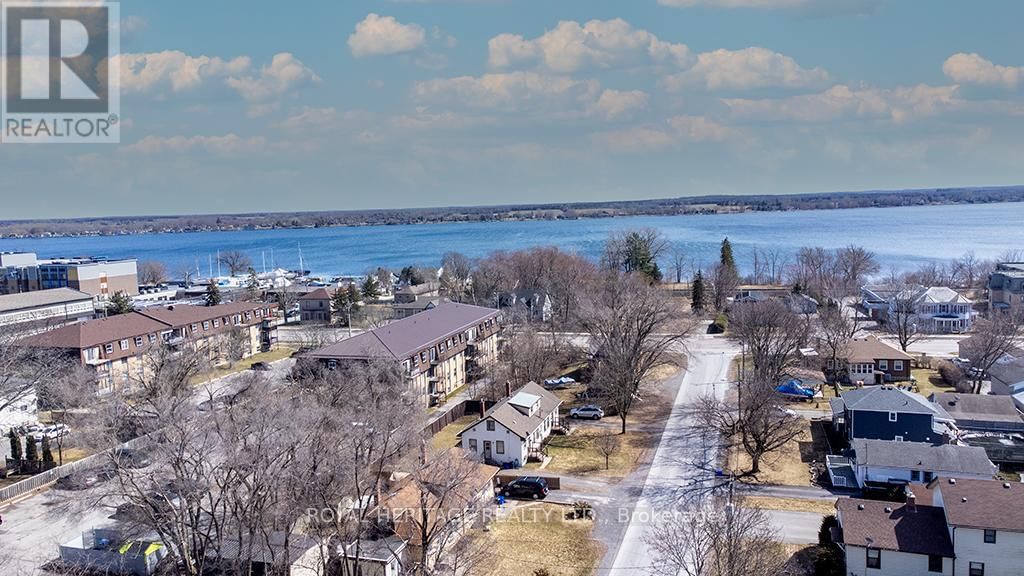 71 WRIGHT AVENUE Image 30