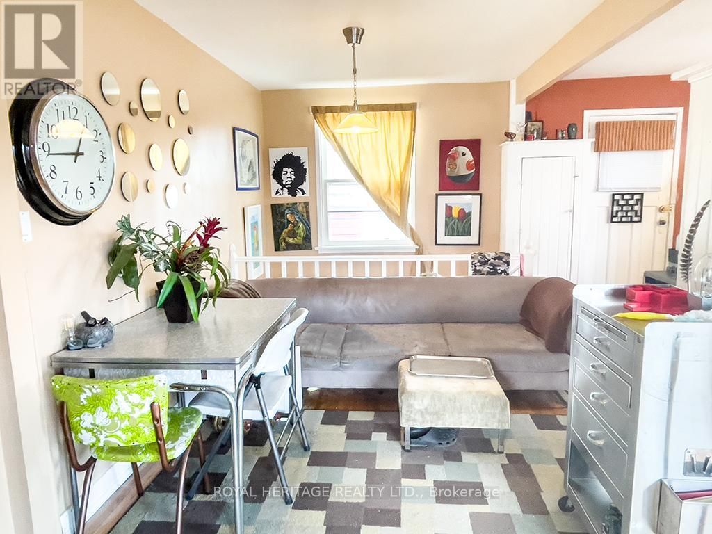 71 WRIGHT AVENUE Image 5