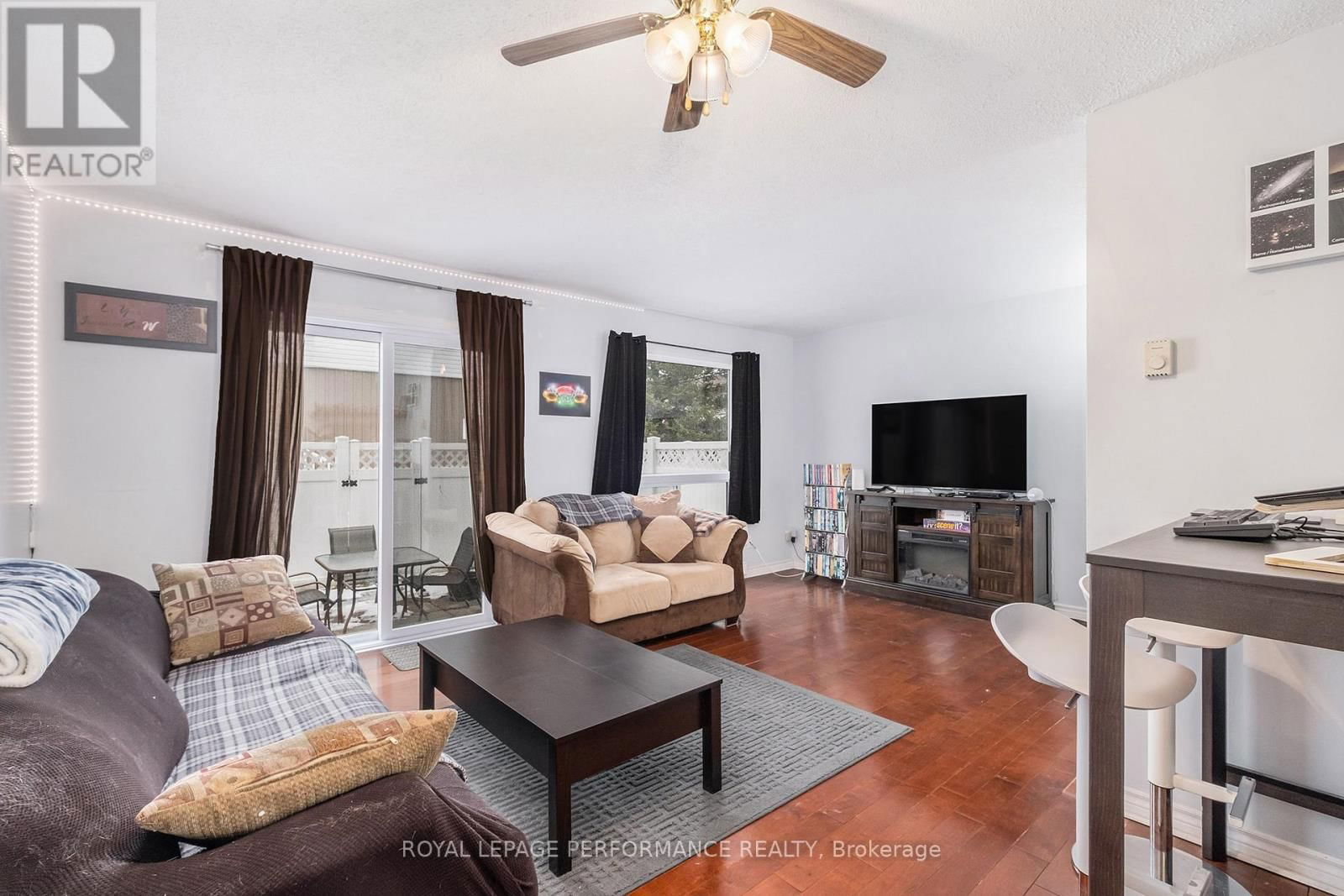 20 LOVELL LANE Image 6