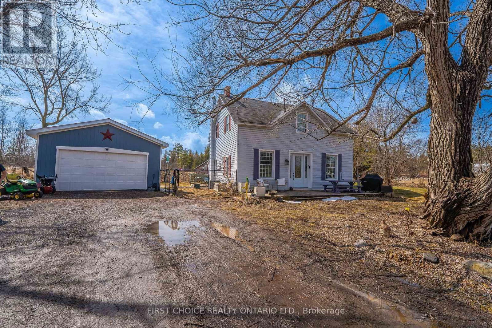 8 CAMPBELL REID COURT Image 1