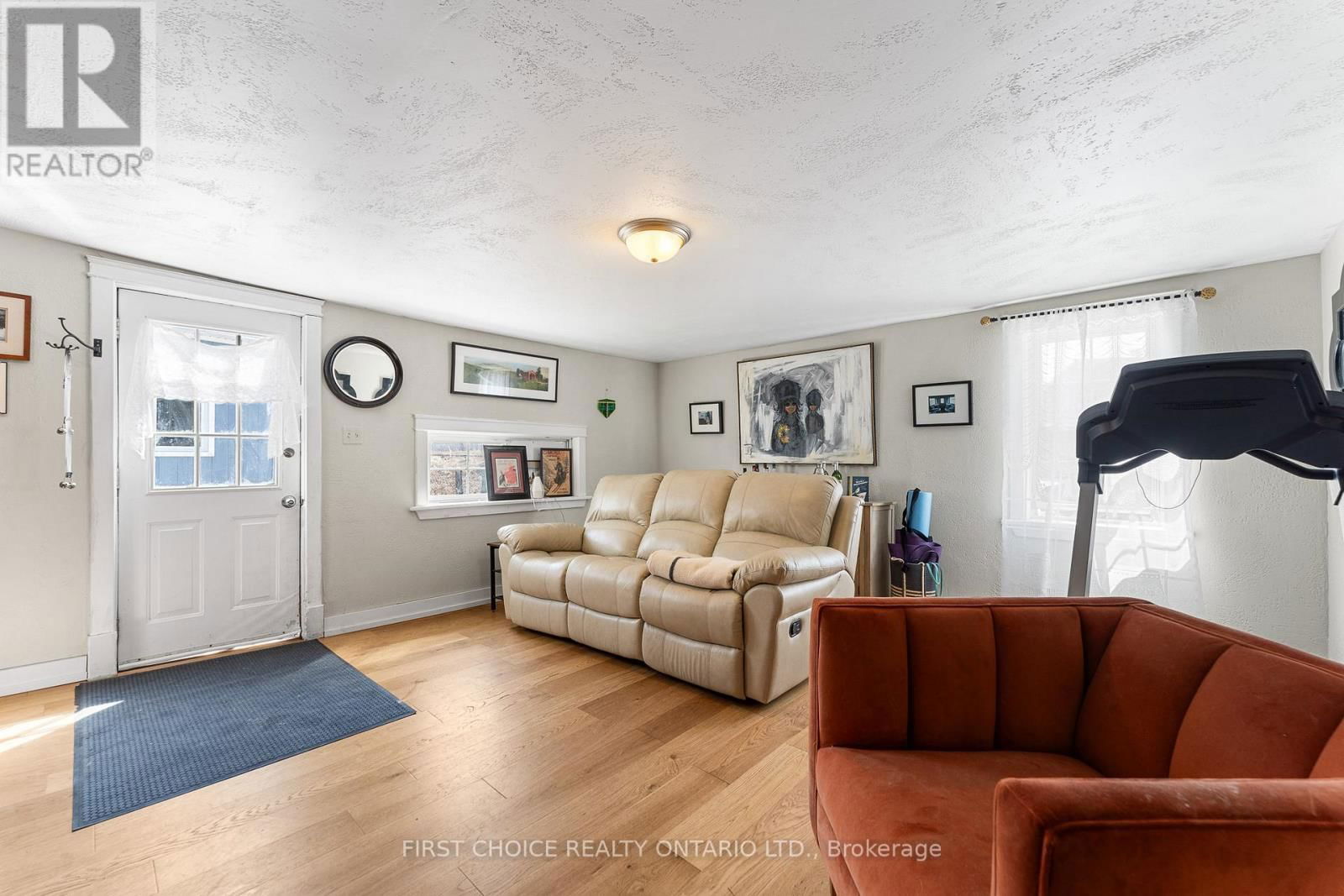 8 CAMPBELL REID COURT Image 15