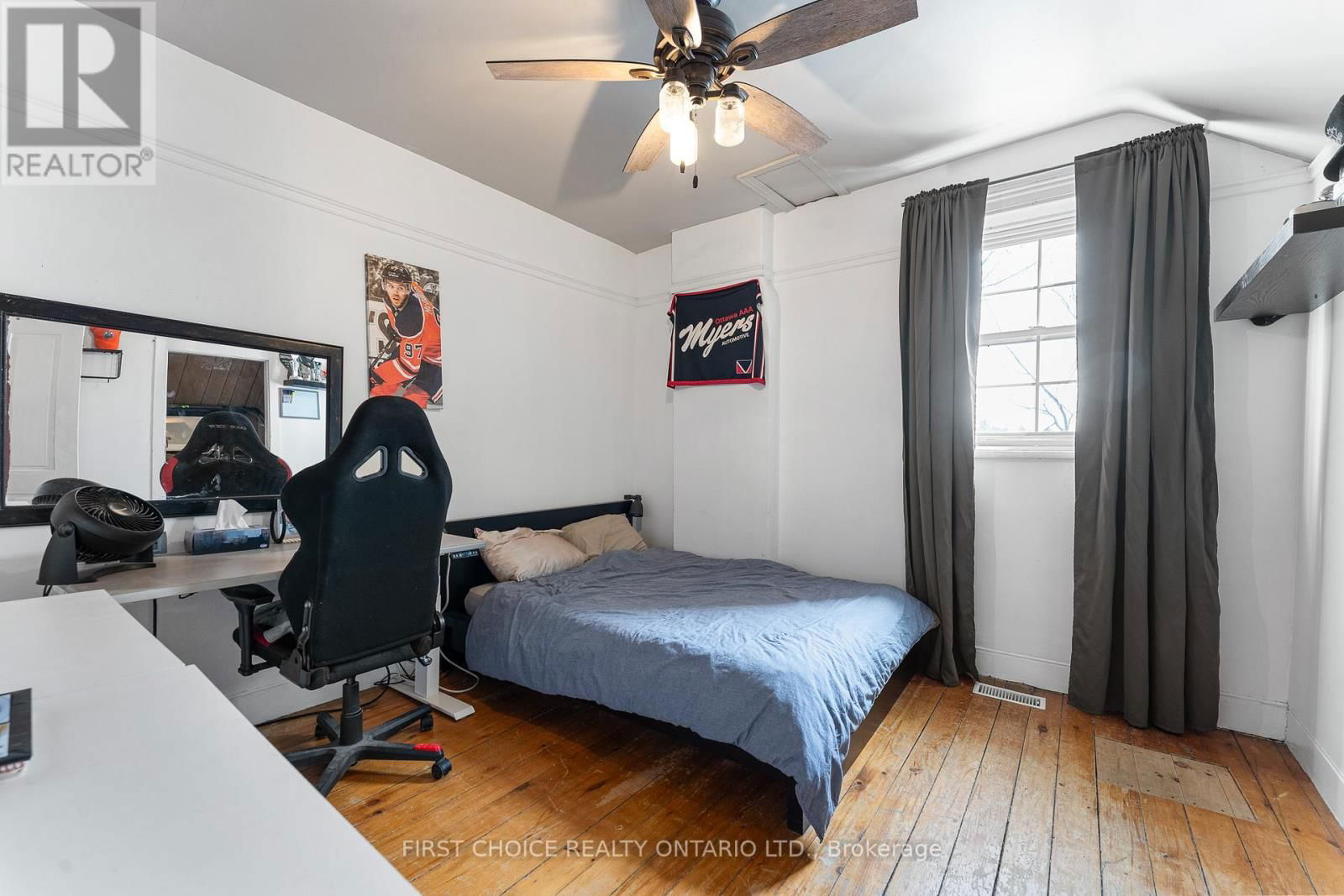 8 CAMPBELL REID COURT Image 20