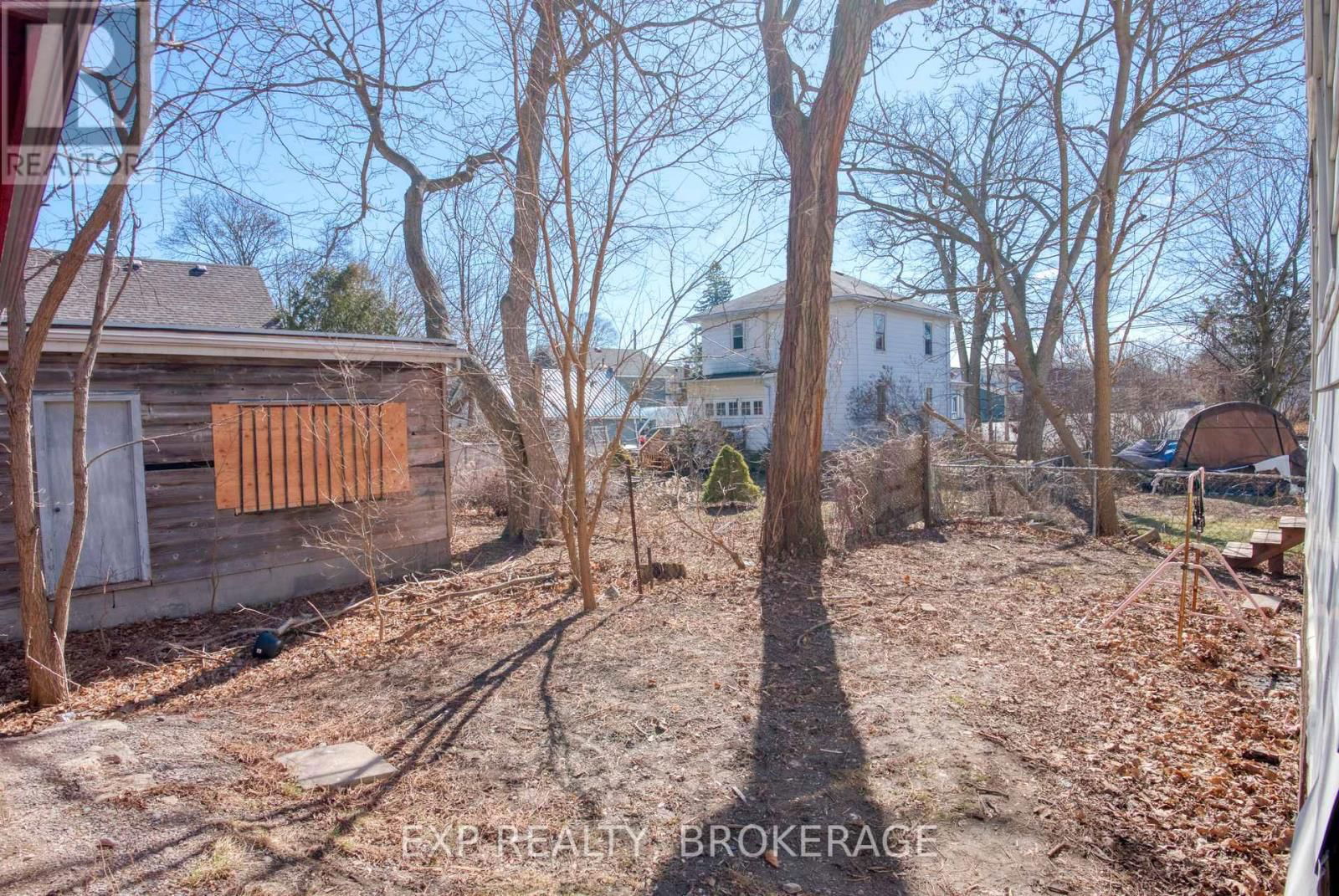 139 LORNE AVENUE Image 3