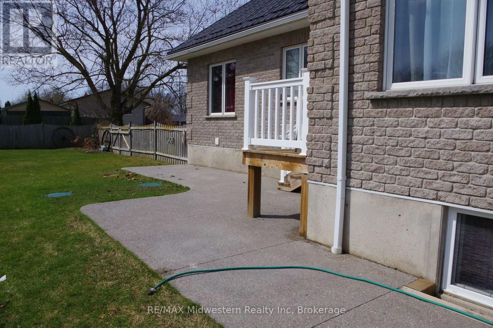 161 BROCK STREET Image 10