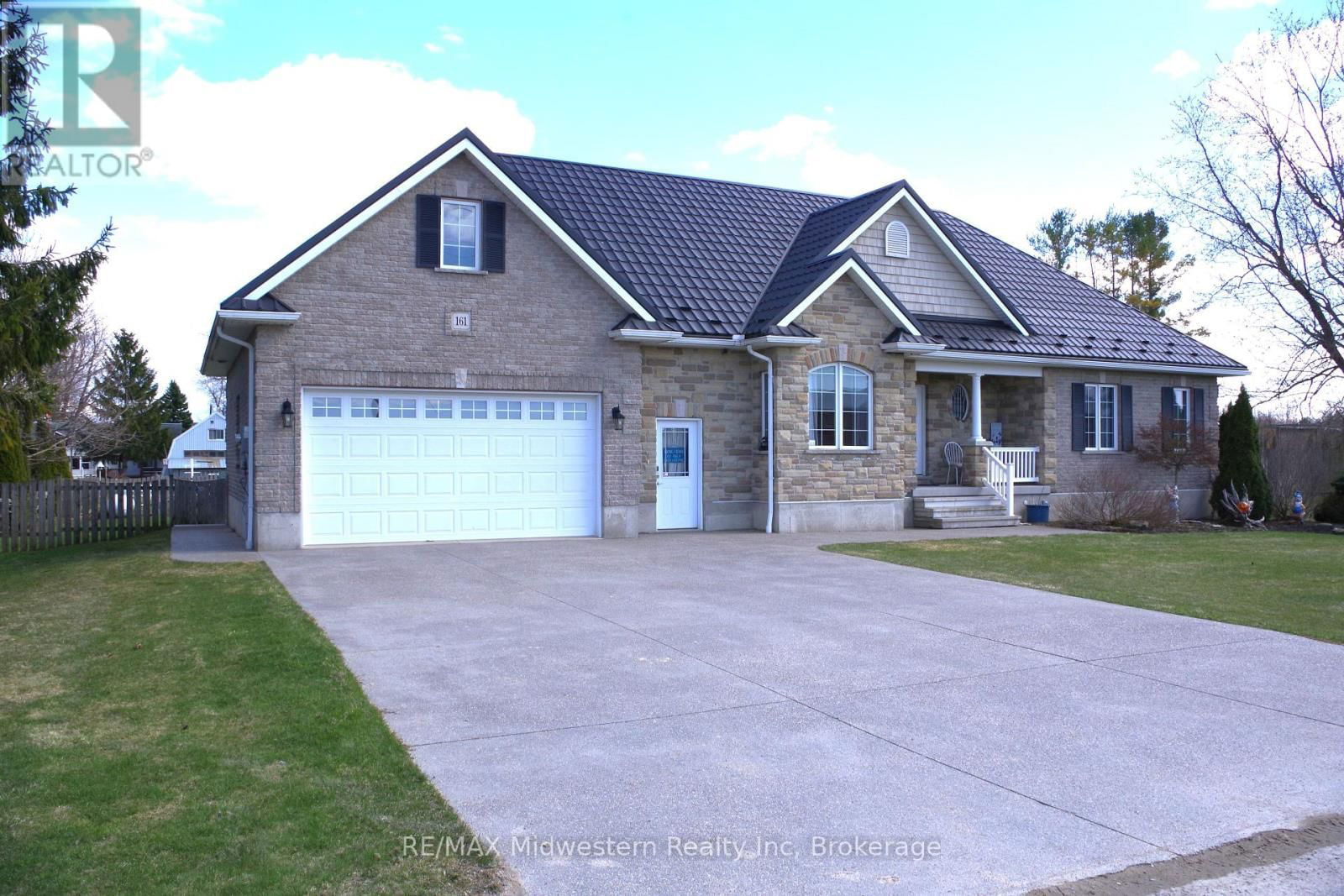 161 BROCK STREET Image 2