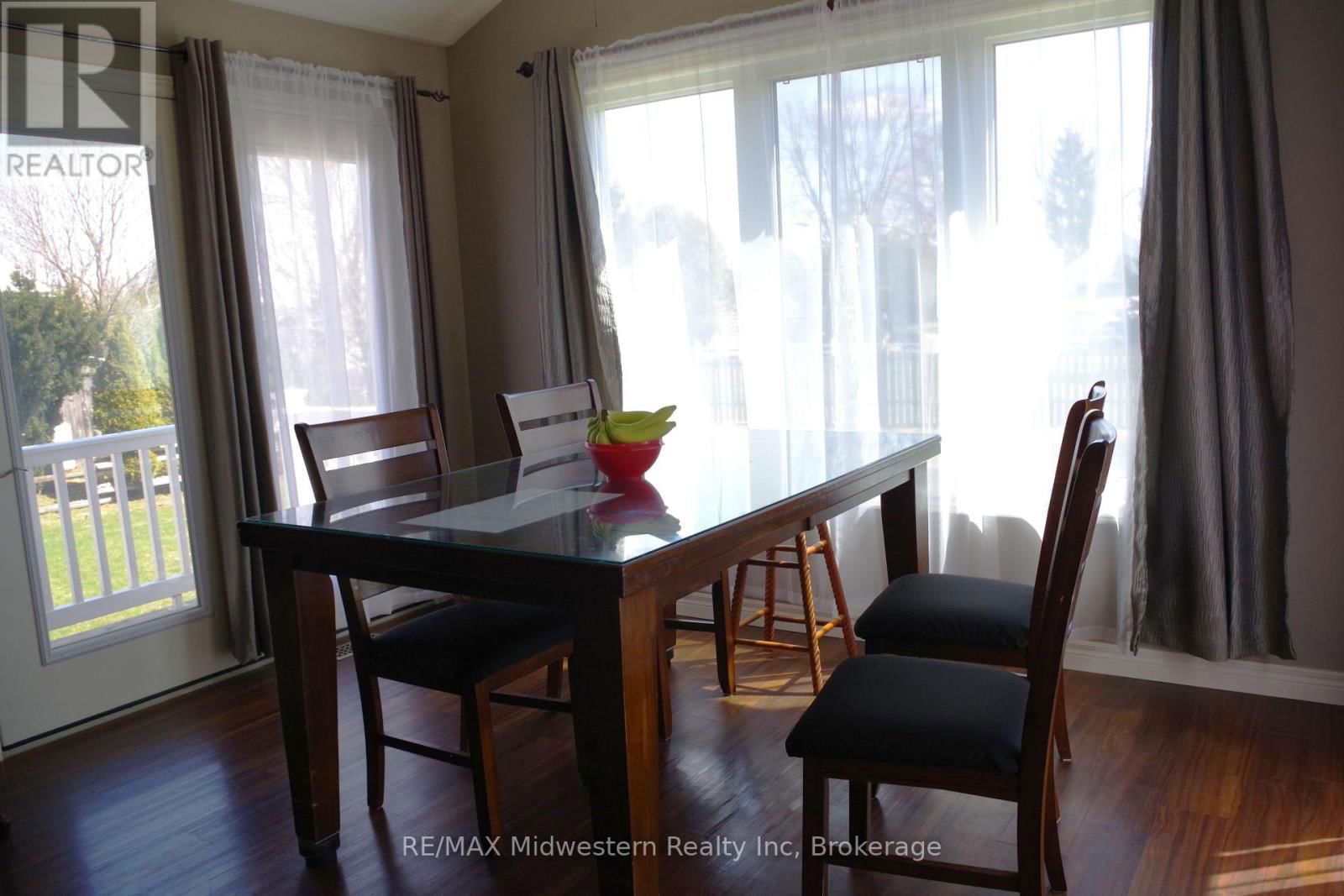 161 BROCK STREET Image 22