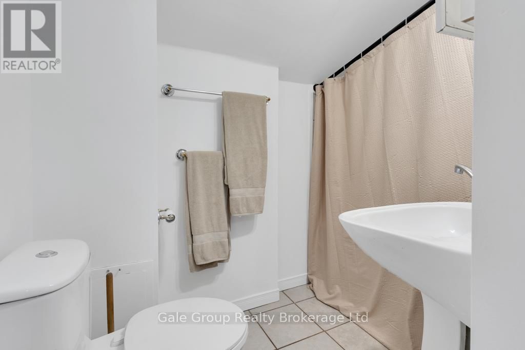 84-86 REBECCA STREET Image 11