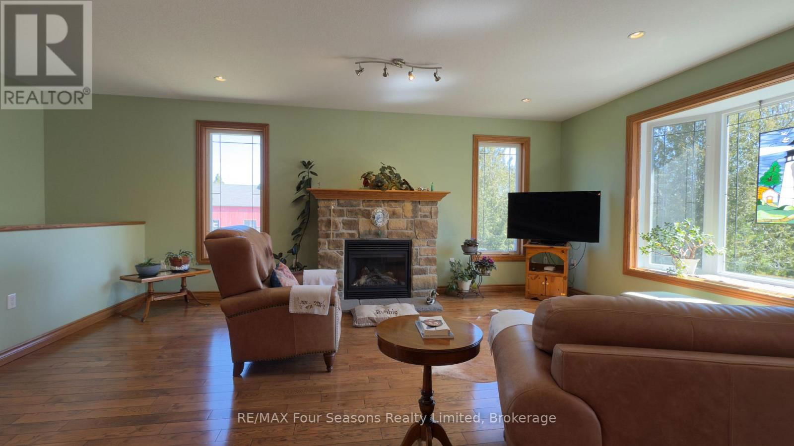 229 S RANKIN STREET Image 25