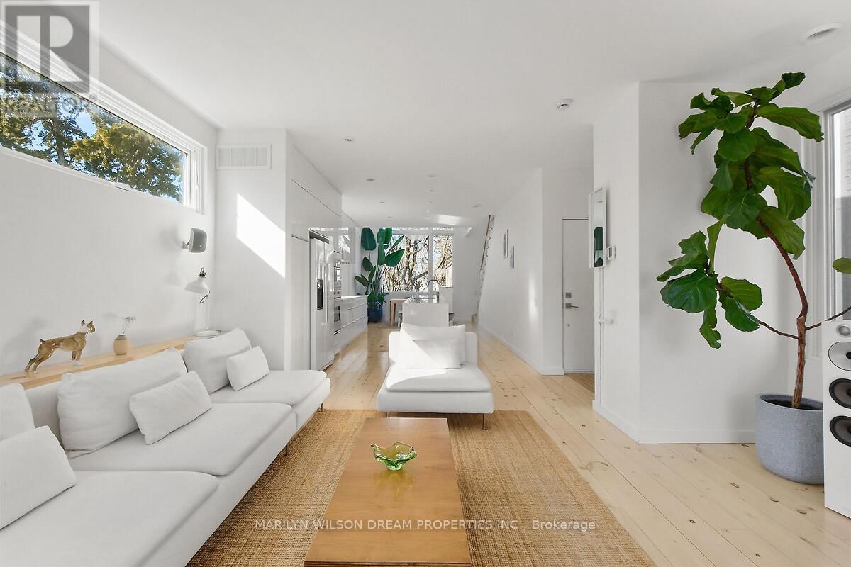 67 PINHEY STREET Image 10