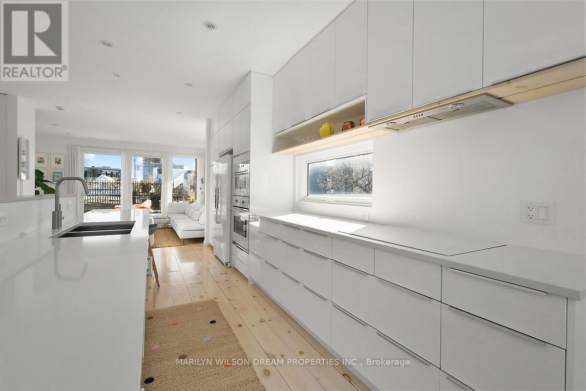 67 PINHEY STREET Image 11