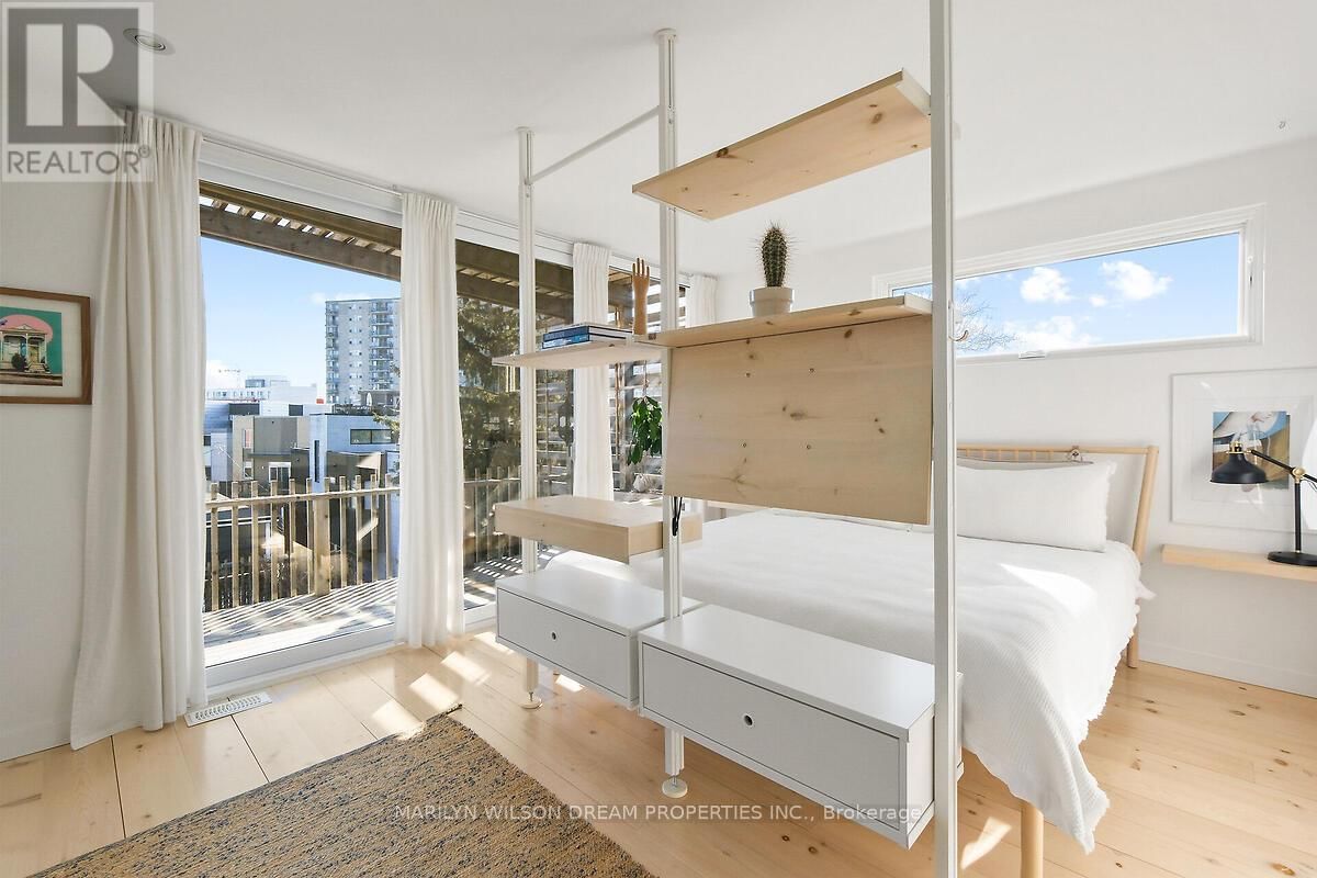 67 PINHEY STREET Image 22
